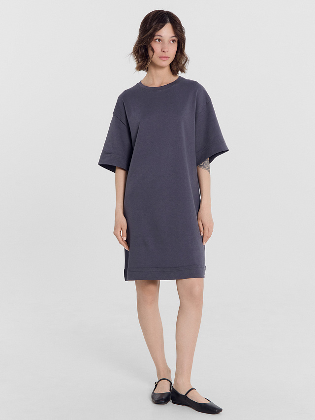 Платье женское в графитово-сером цвете