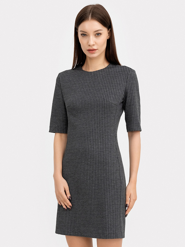 Платье женское серое с паттерном