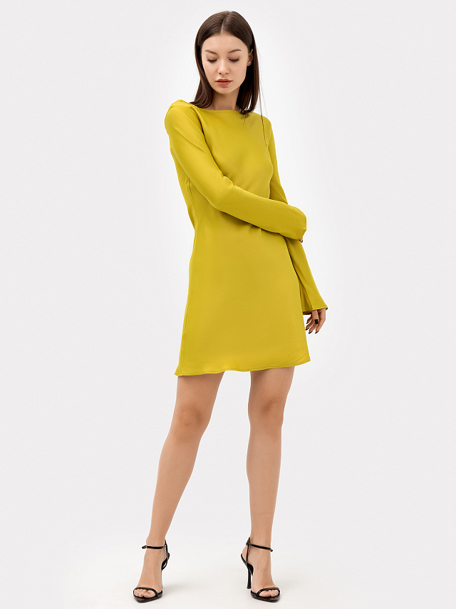 Платье женское мини в зеленом оттенке