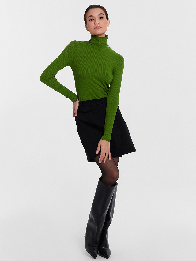 Водолазка женская зеленая