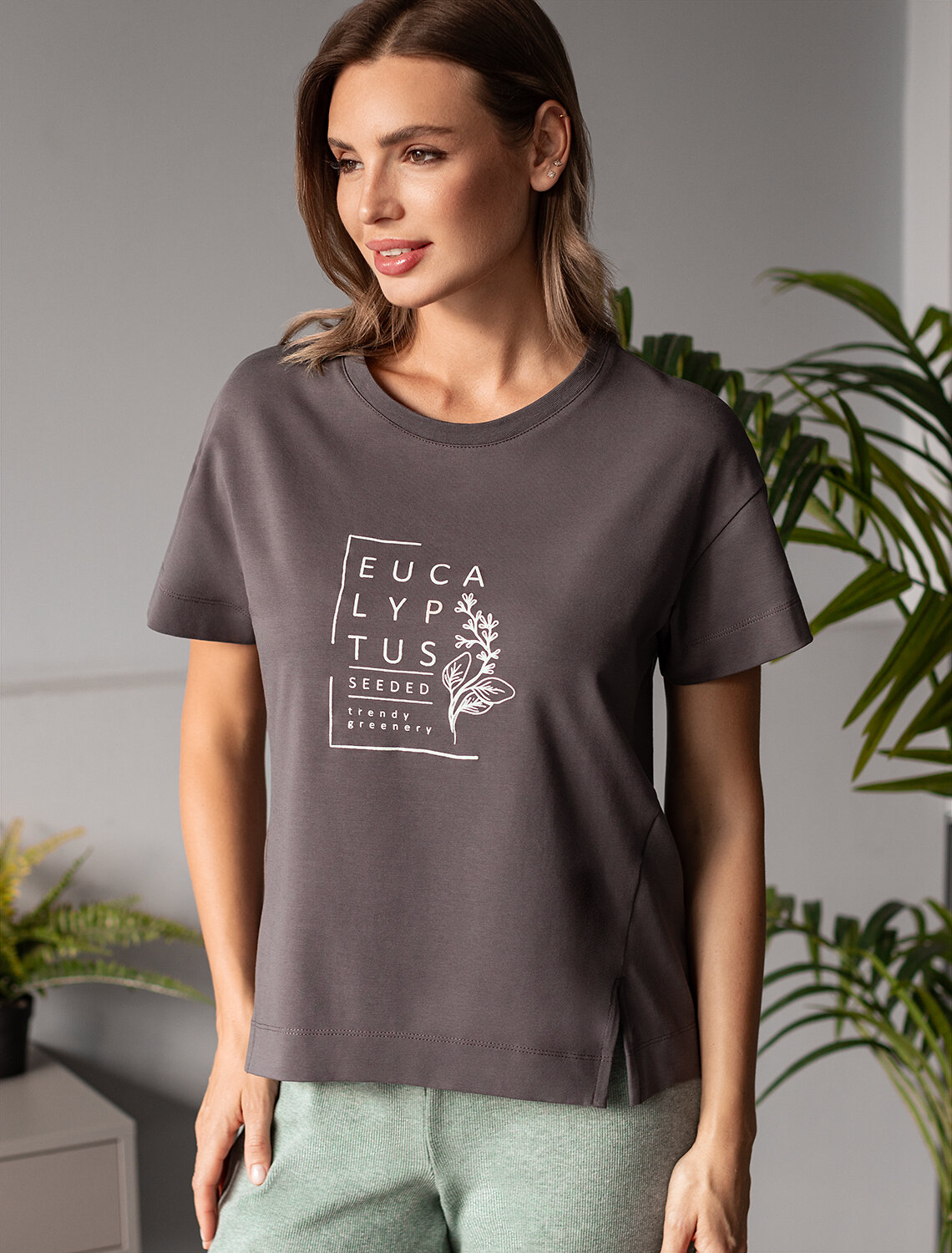 ст. цена1390руб.! VILATTE Футболка D49.007темно-серый_eucalyptus