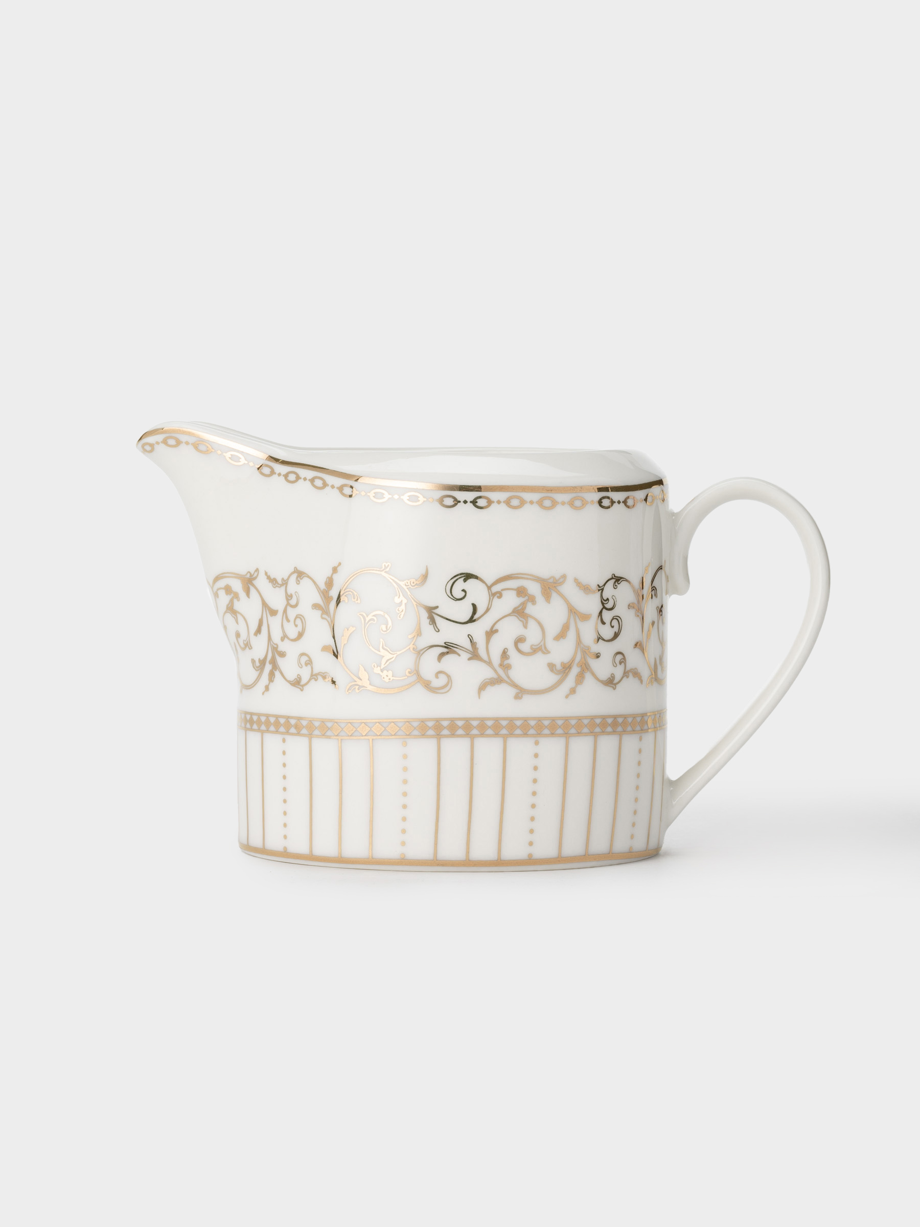 Молочник, 250 мл, фарфор N, белый, с золотистым орнаментом, Golden