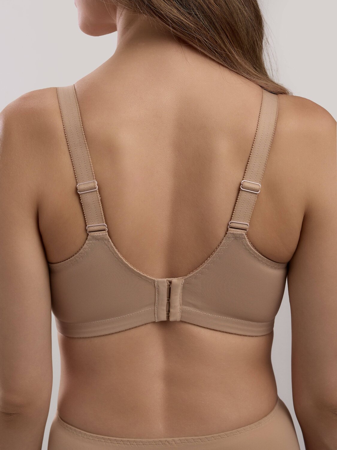 ст. цена1794руб.! Conte elegant Бюстгальтер SUPREMA RB7321телесный