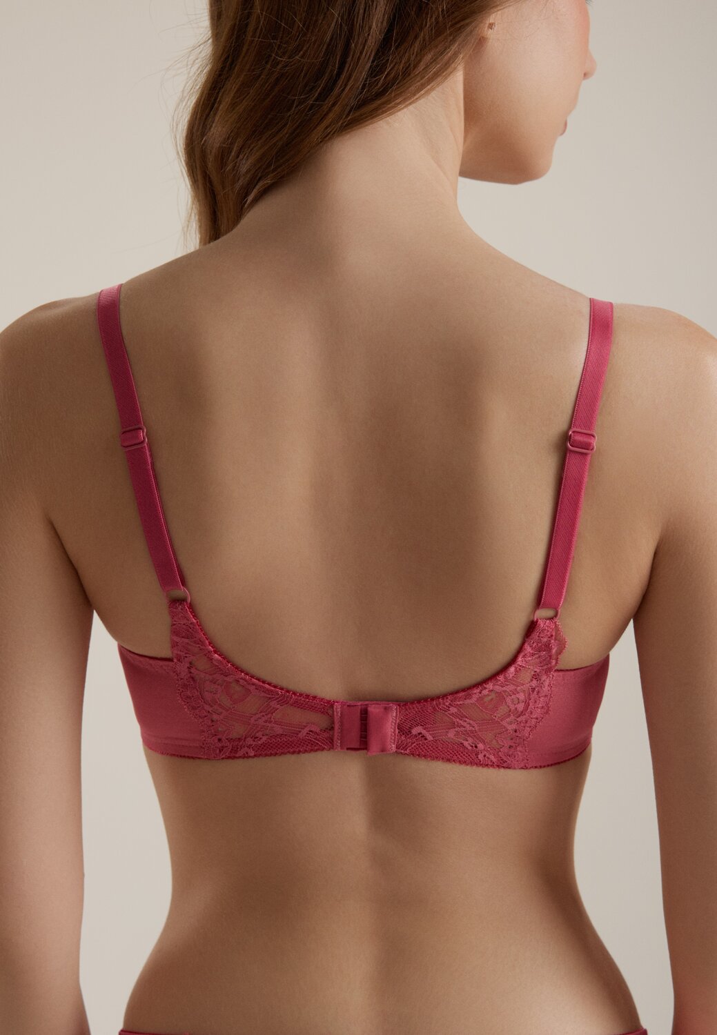 ст. цена1760руб.! Conte elegant Бюстгальтер LOVE STORY TB6205ягодный мусс