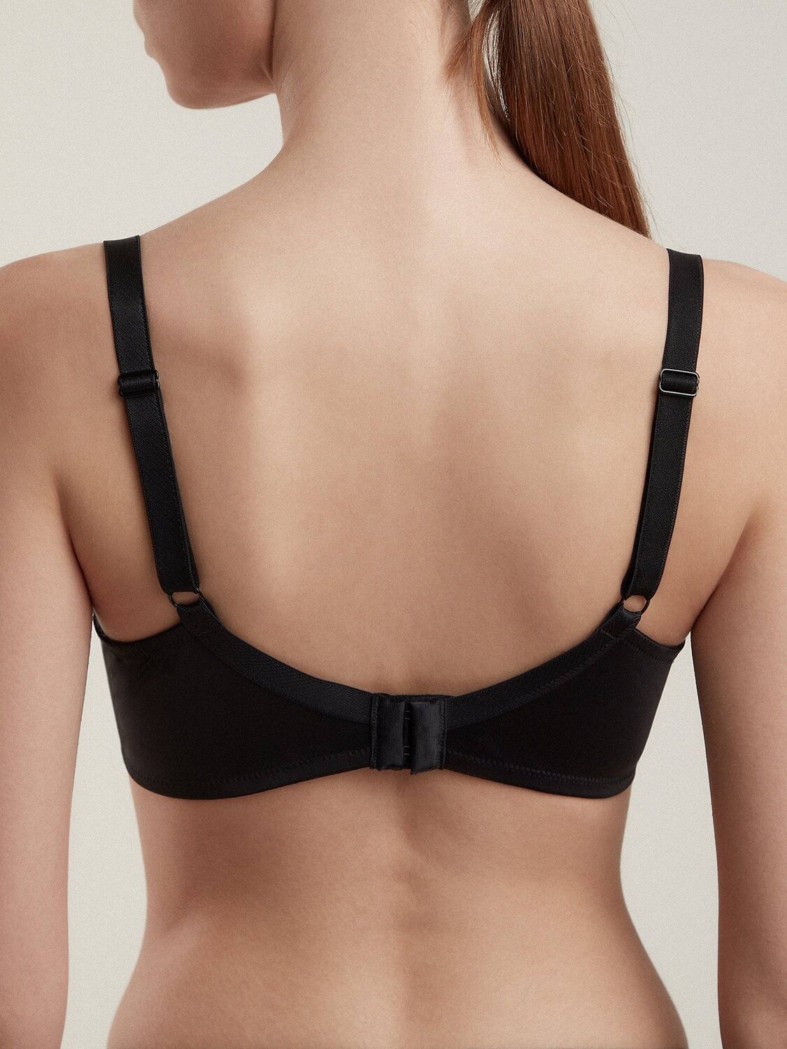 ст. цена1555руб.! Conte elegant Бюстгальтер LYRIQUE RB6072черный