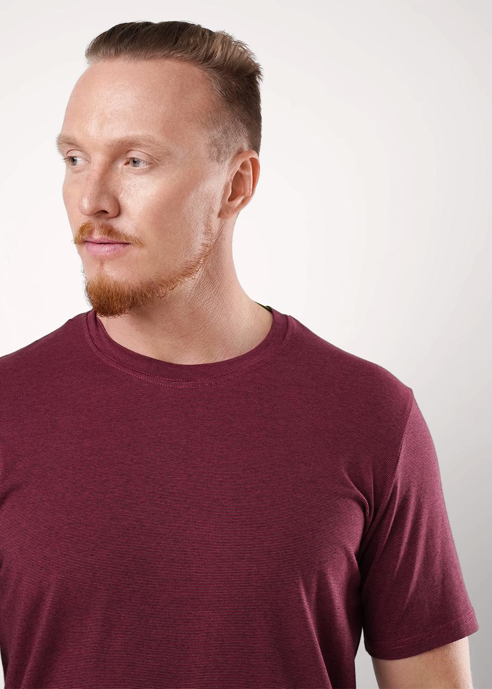 CLE 650309гн_п Футболка мужская 650309гн_п бордовый/чёрный