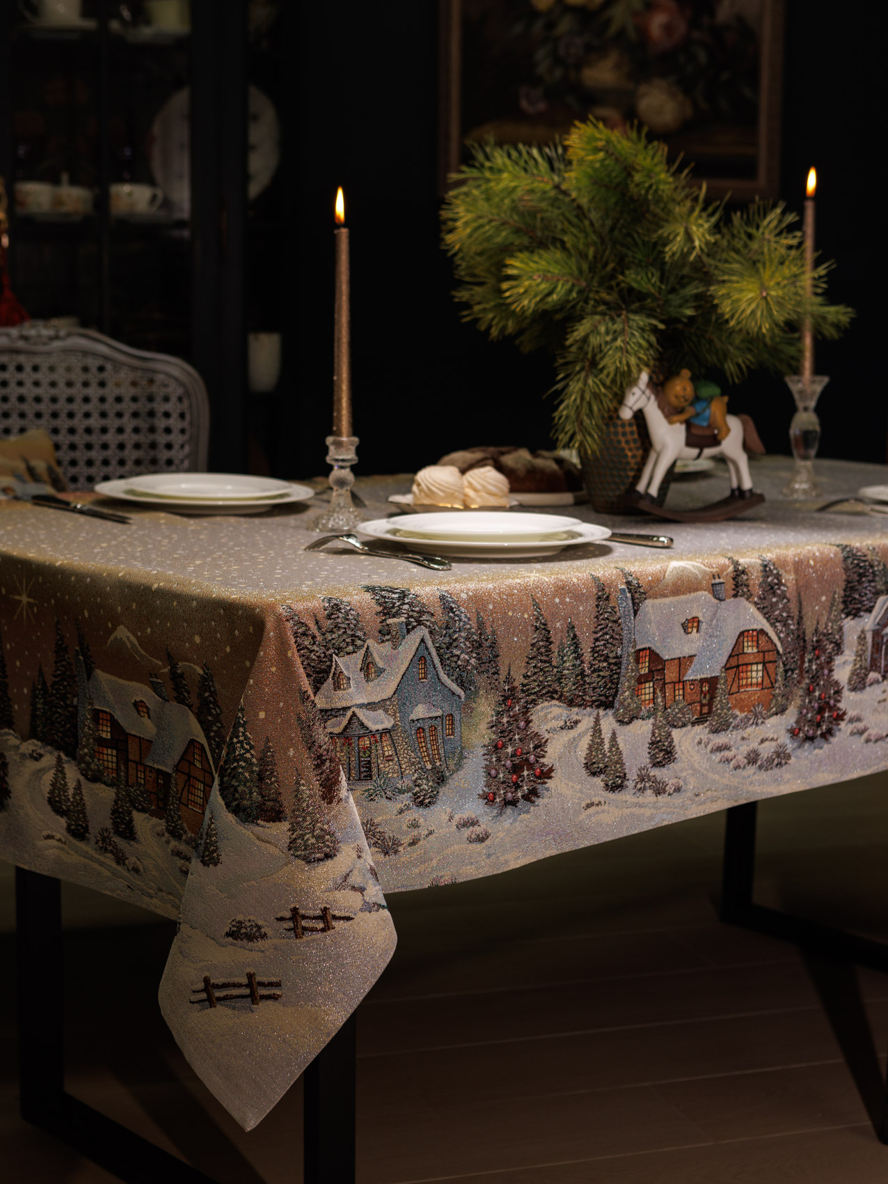 Новогодний вечер бежевый фон Скатерть 140х180 см 2101074