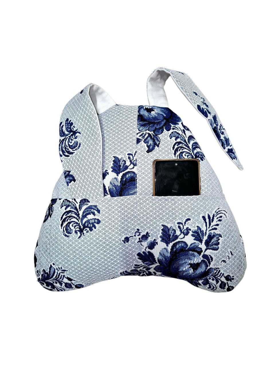 Мой кролик Гжель Подушка с карманом 2518364 New