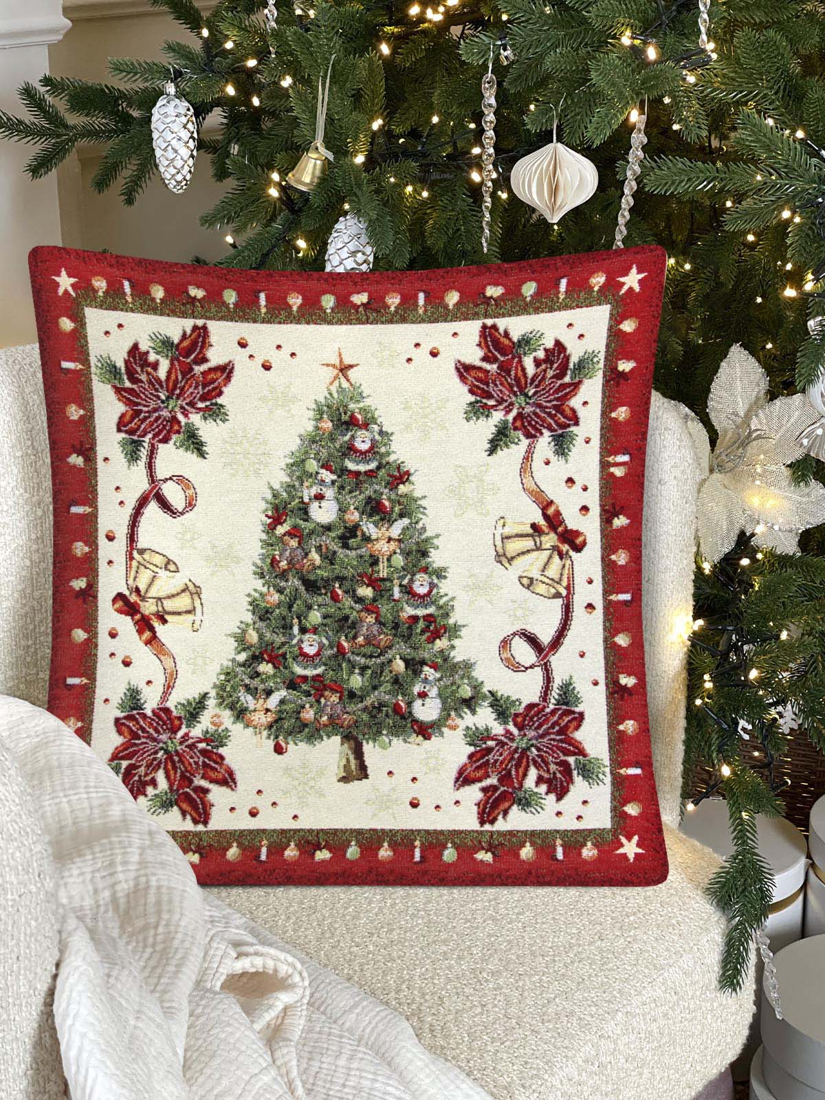 Новый год Наволочка 45х45 см золото 2108287