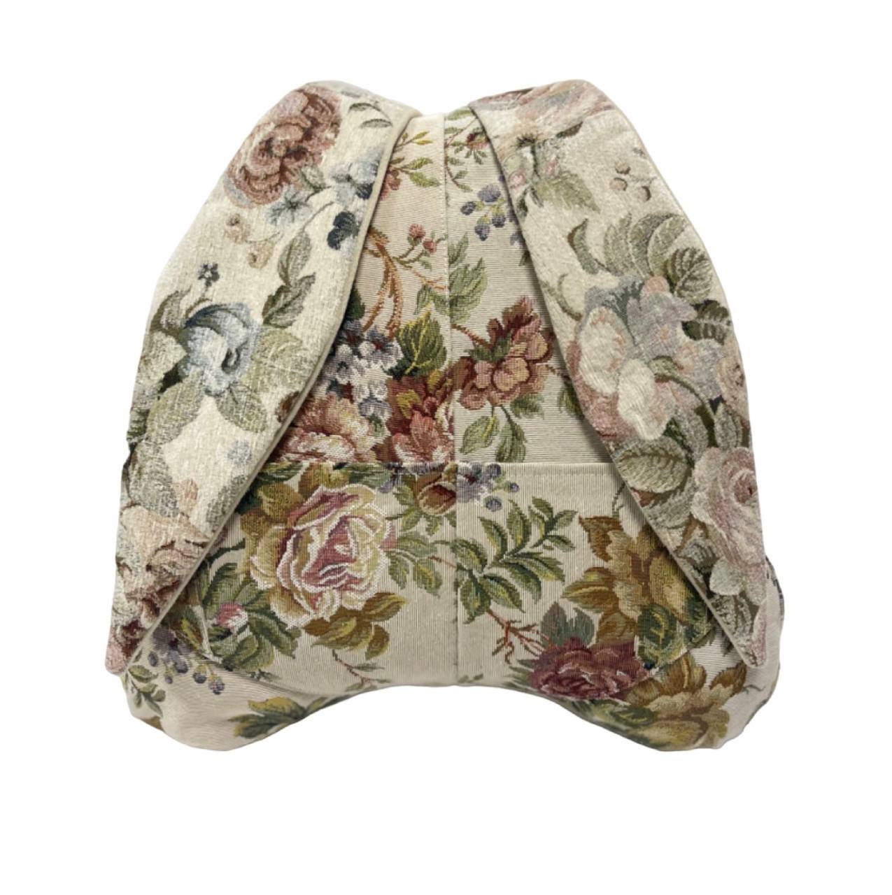 Мой кролик Райская акварель Подушка с карманом 2518366 New