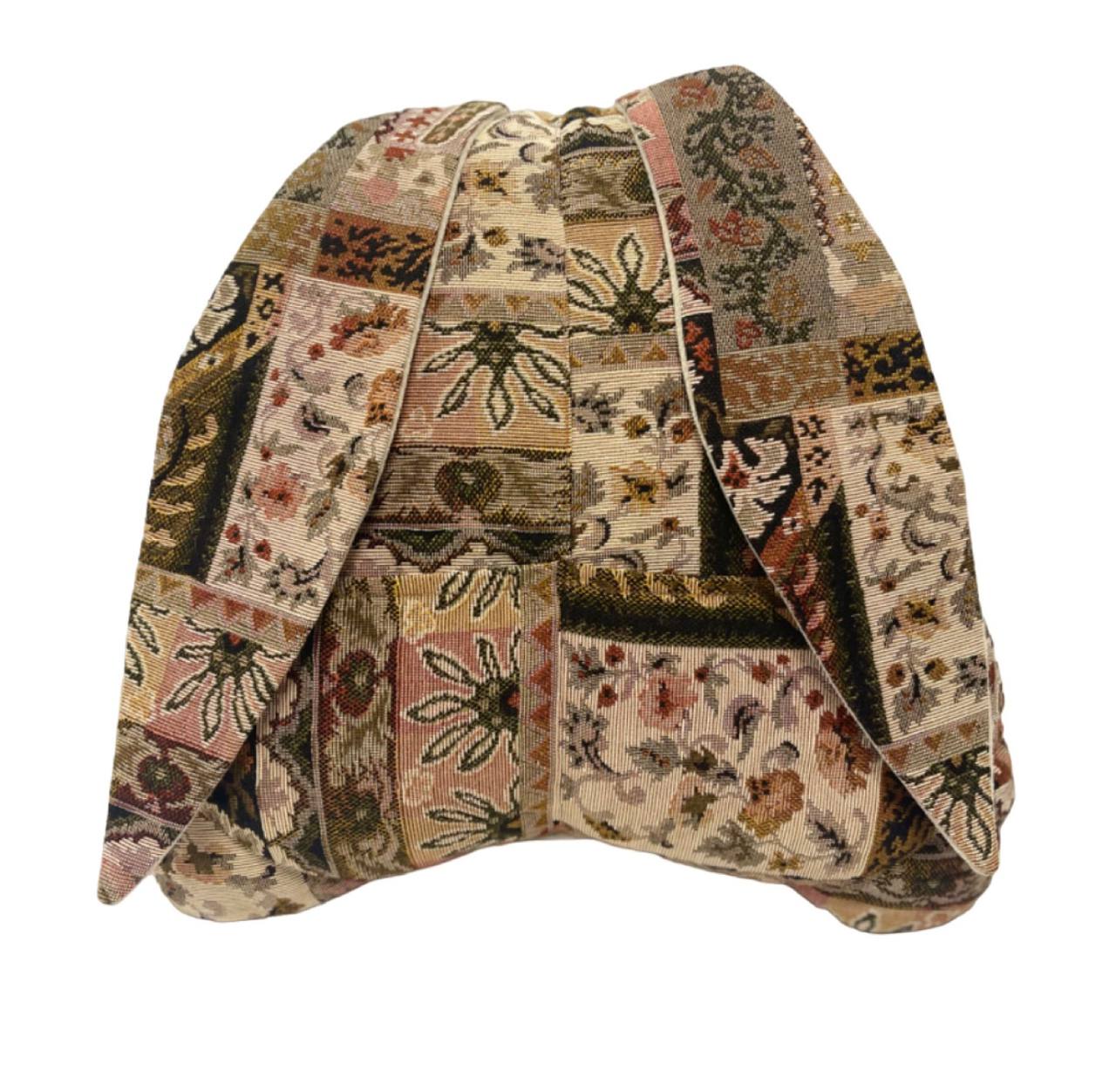 Мой кролик Печворк Подушка с карманом 2518363 New