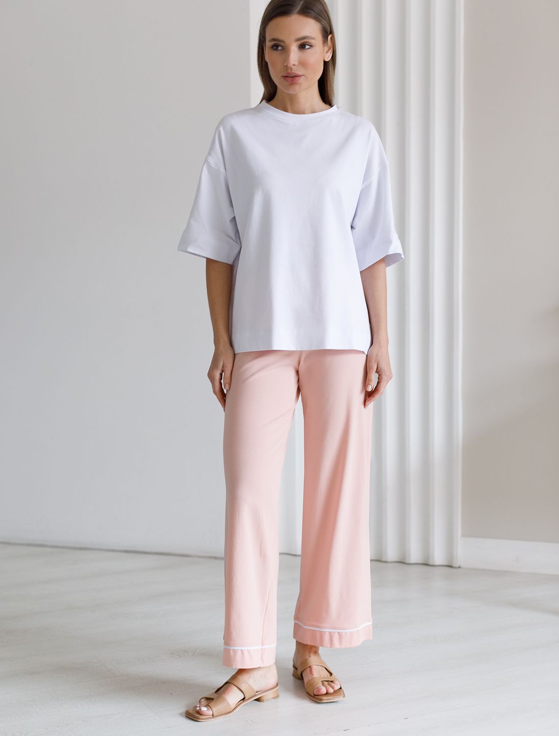 Прямые брюки из эластичного хлопка с контрастным кантом