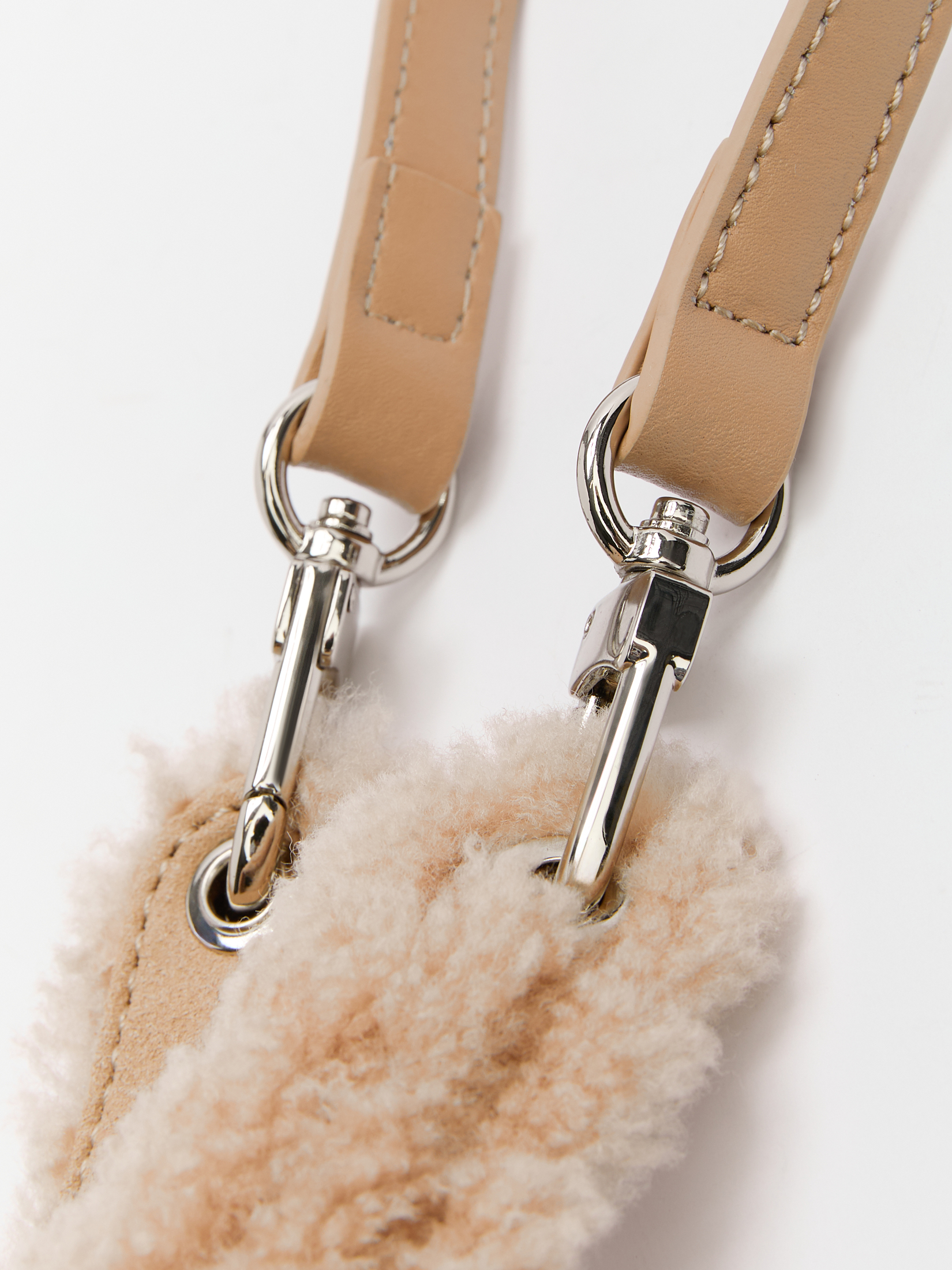 660 р. 1650 р. Женский капхолдер TENDANCE