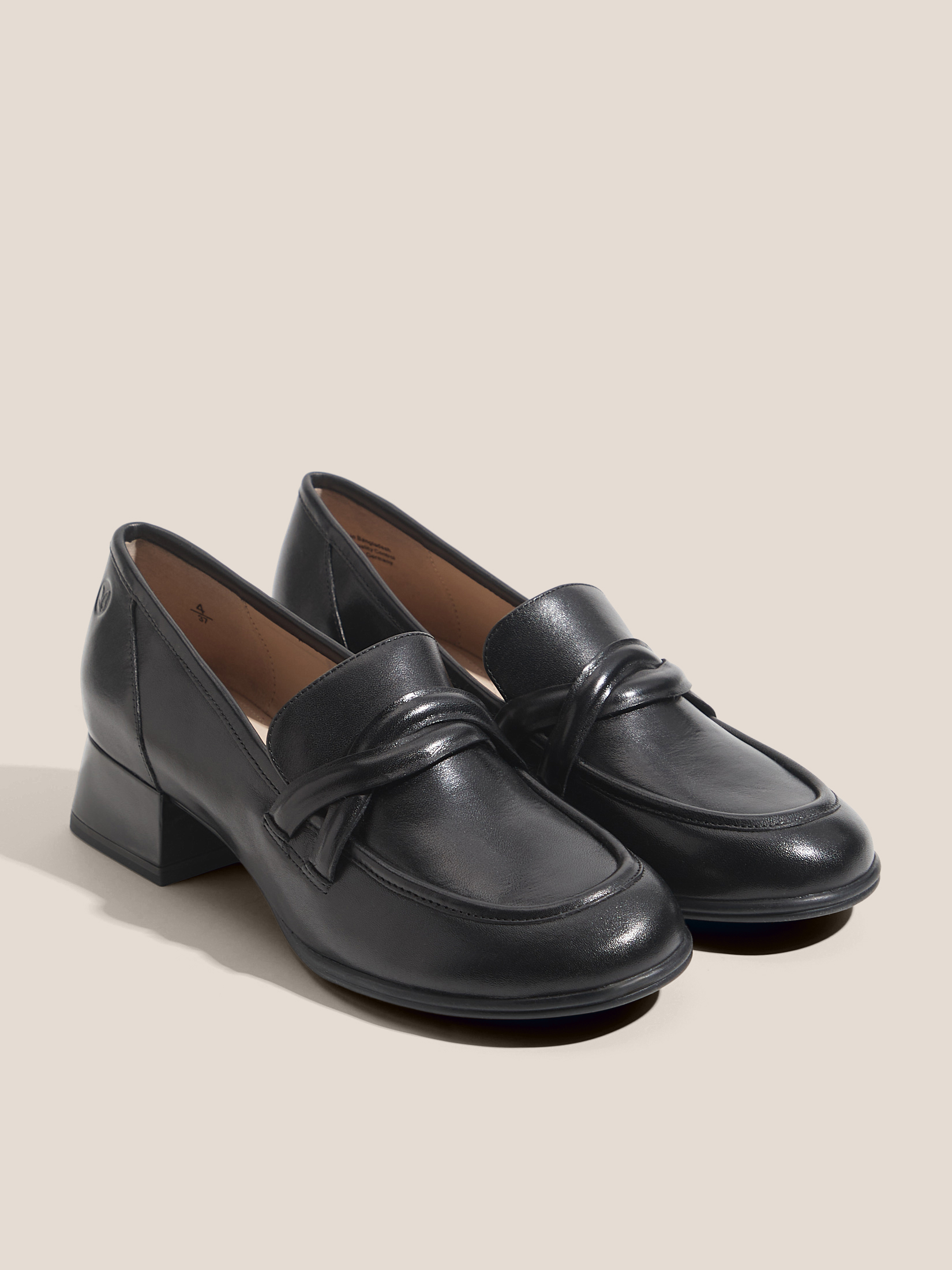 6840 р. 12000 р. Женские туфли CAPRICE DOLCE