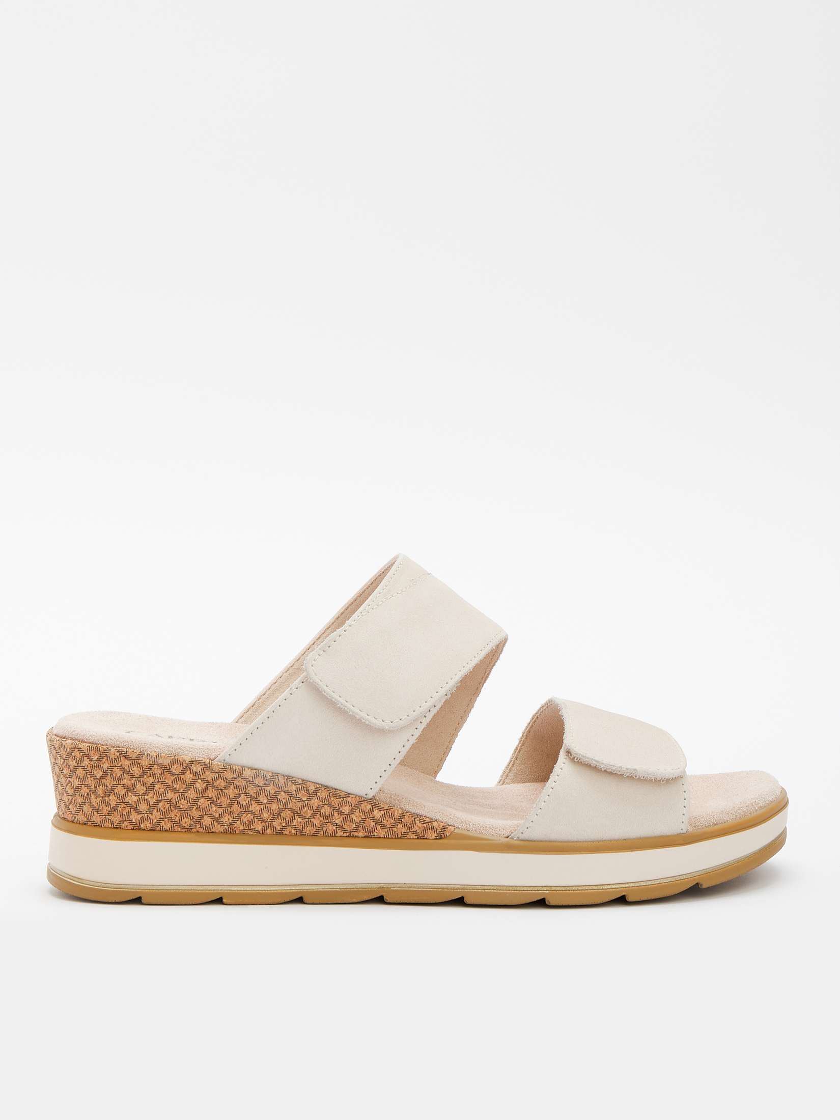 4104 р. 7200 р. Мюли CAPRICE BERNADETTE