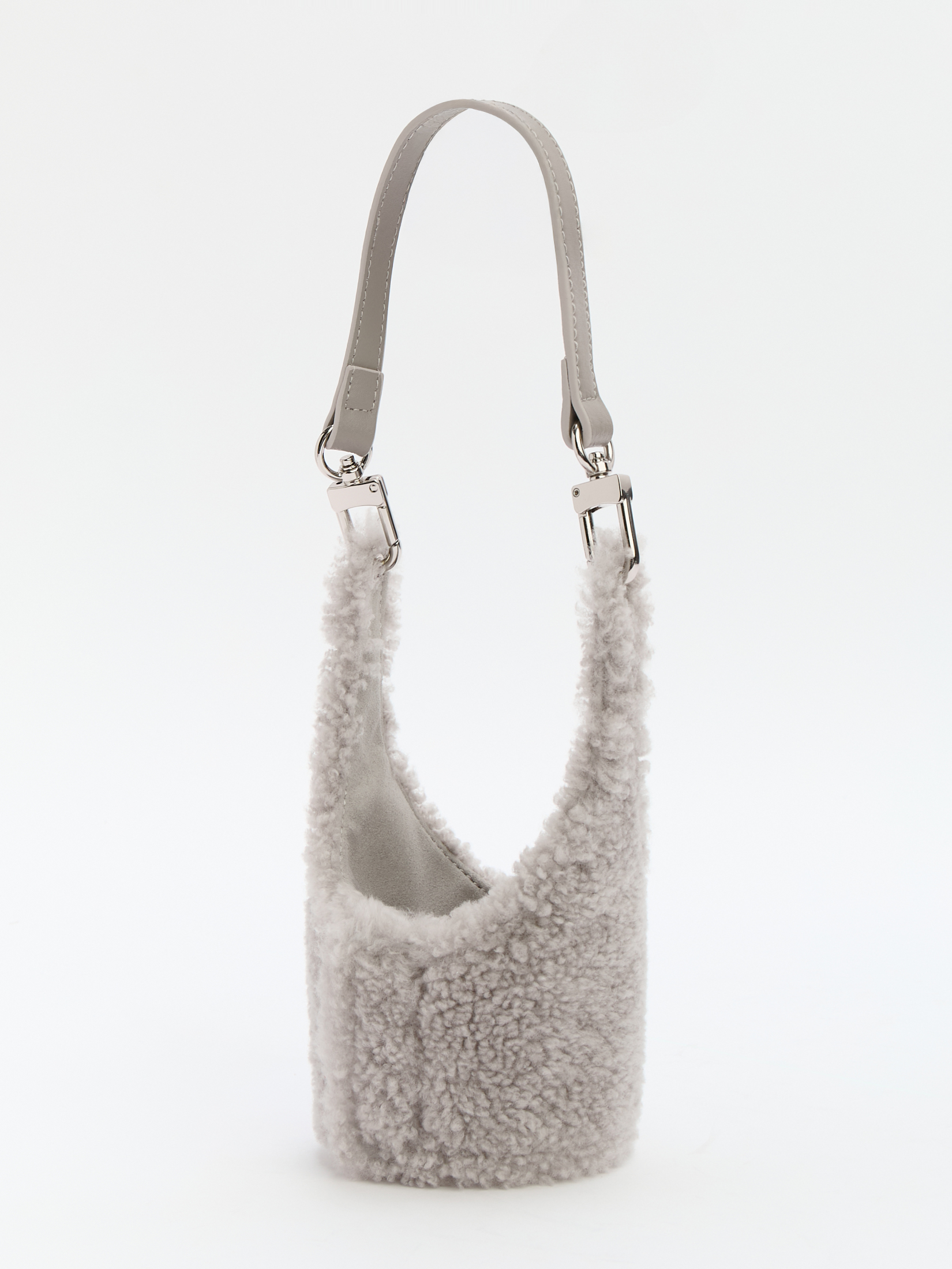 650 р. 1650 р. Женский капхолдер TENDANCE