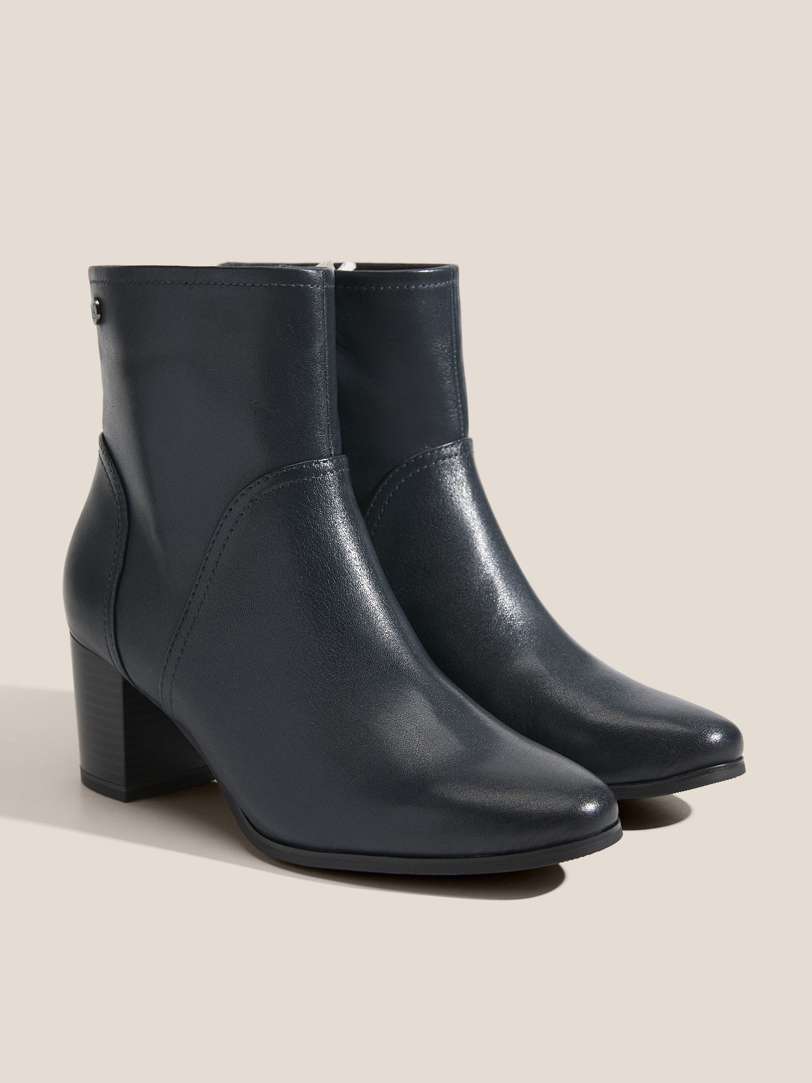 7695 р. 13500 р. Ботильоны CAPRICE FRANCESCA