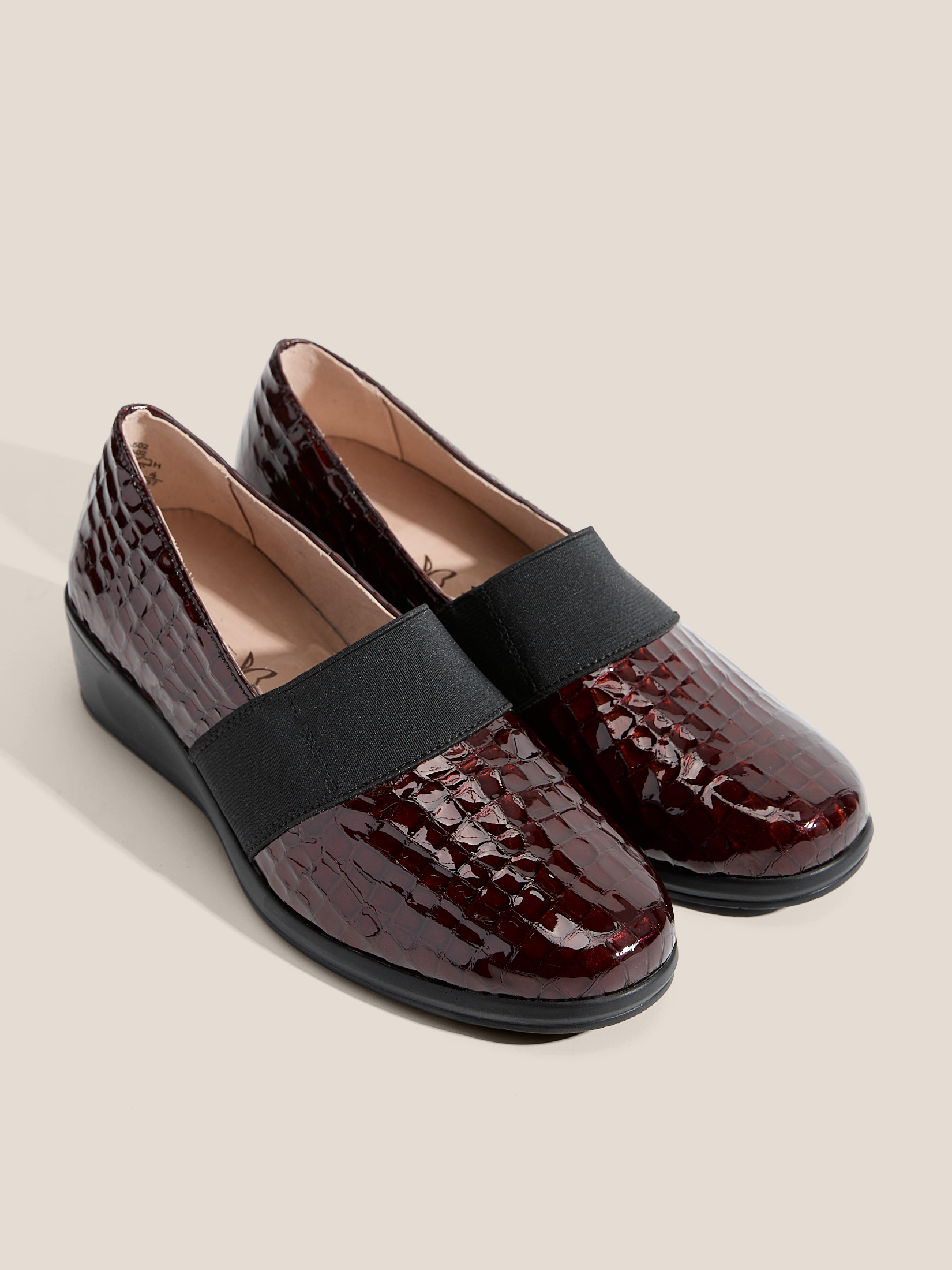 5301 р. 9300 р. Женские туфли CAPRICE FINJA