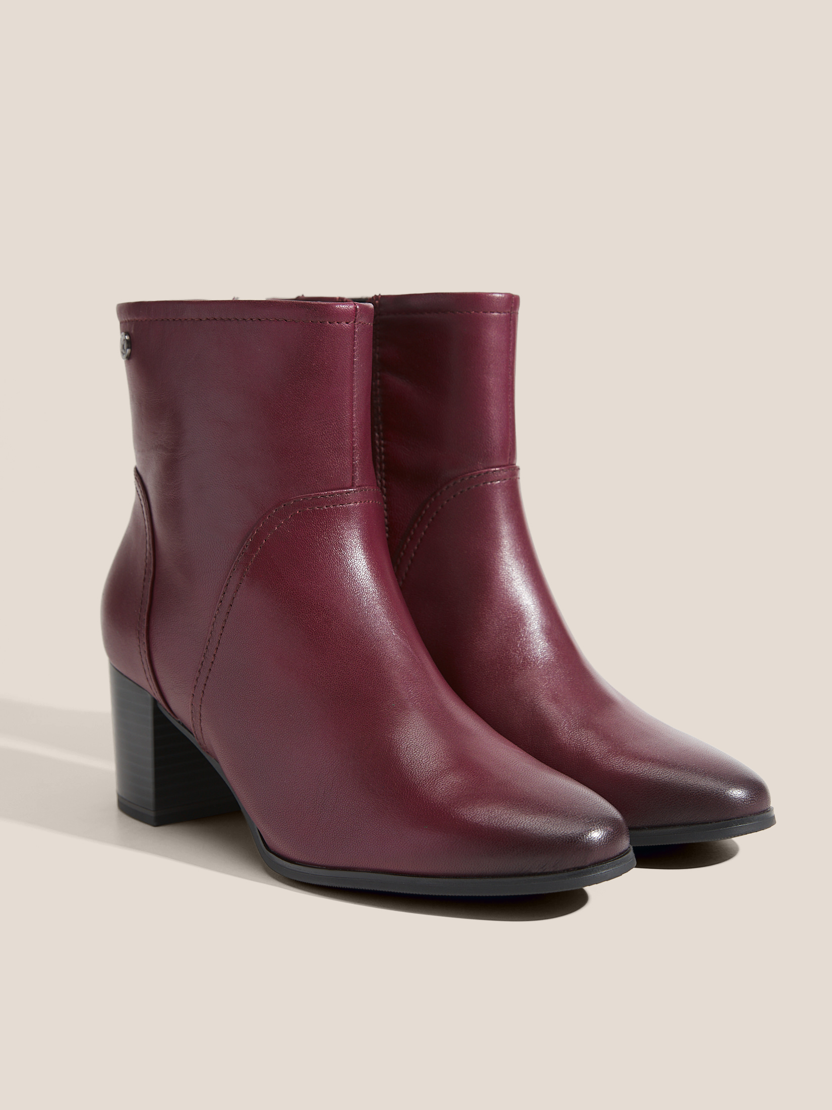 7695 р. 13500 р. Ботильоны CAPRICE FRANCESCA