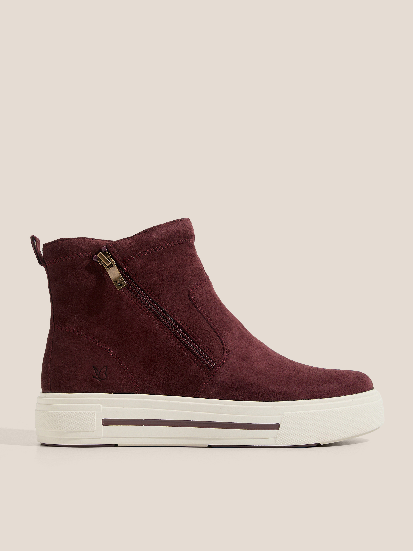 9120 р. 16000 р. Женские ботинки CAPRICE MANOU