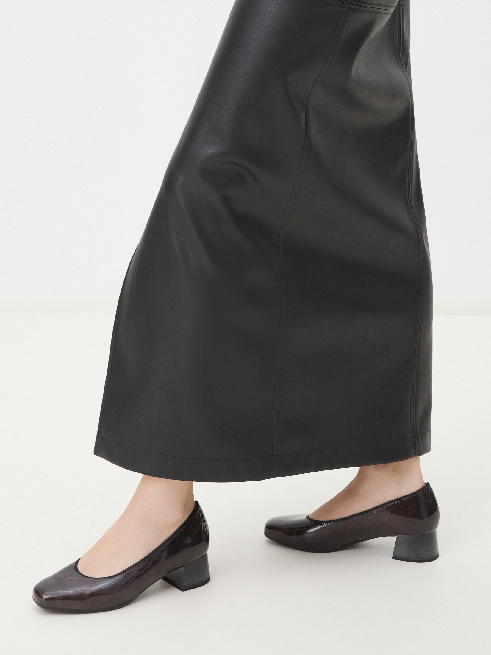 5130 р. 9000 р. Женские туфли CAPRICE DARIA