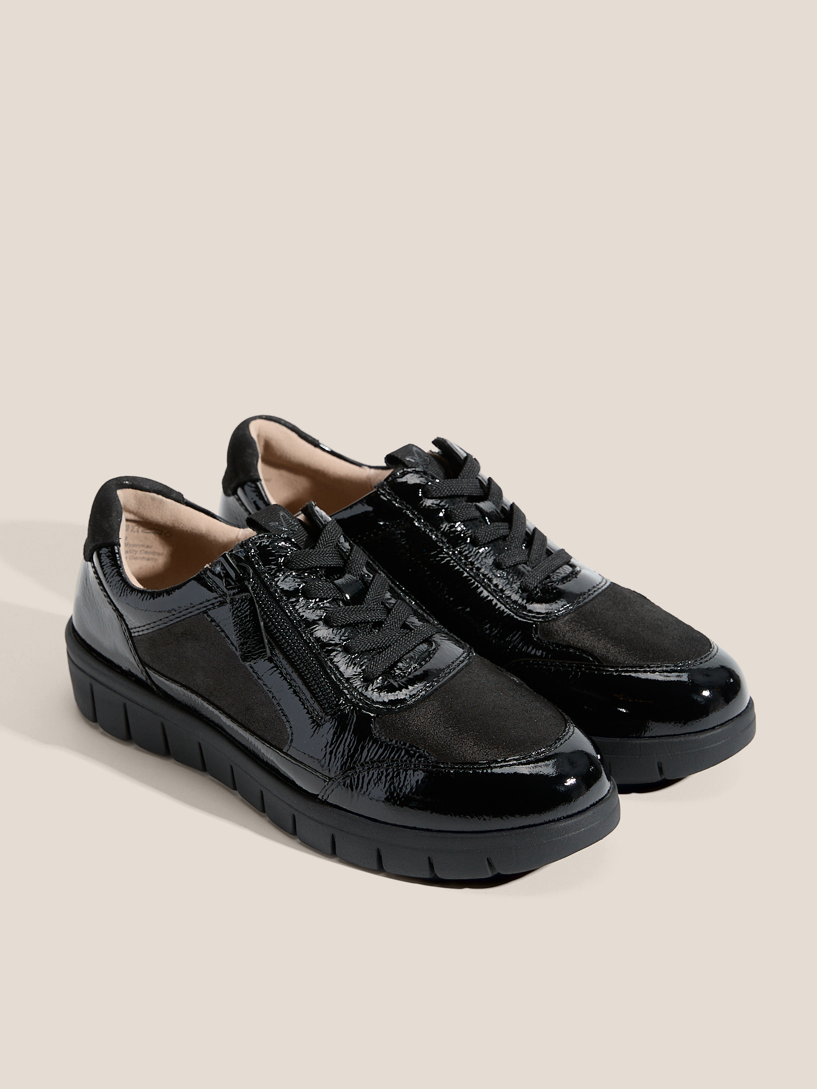 6840 р. 12000 р. Женские кеды CAPRICE BRIDGET