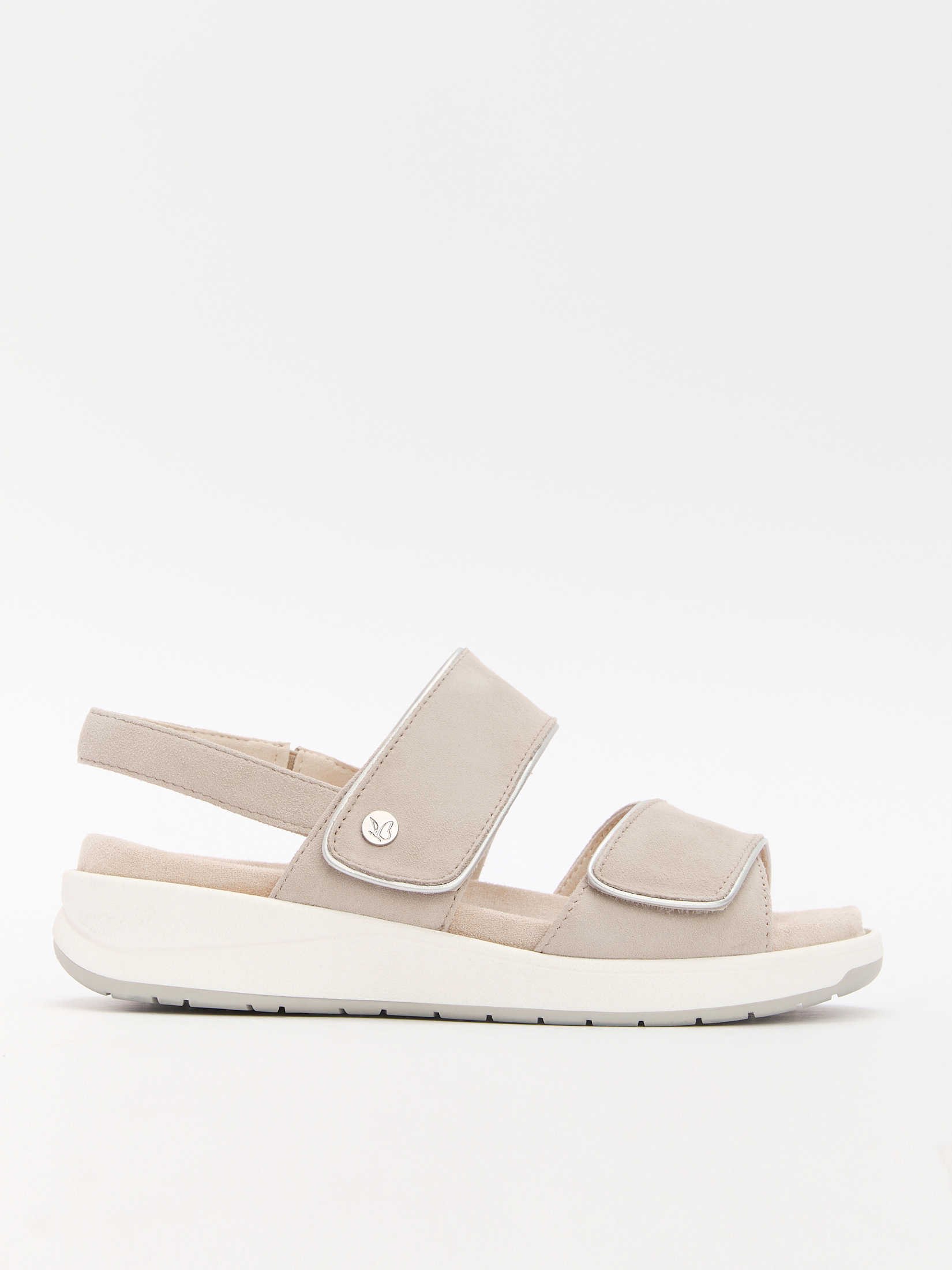 4560 р. 8000 р. Женские сандалии CAPRICE SILKE