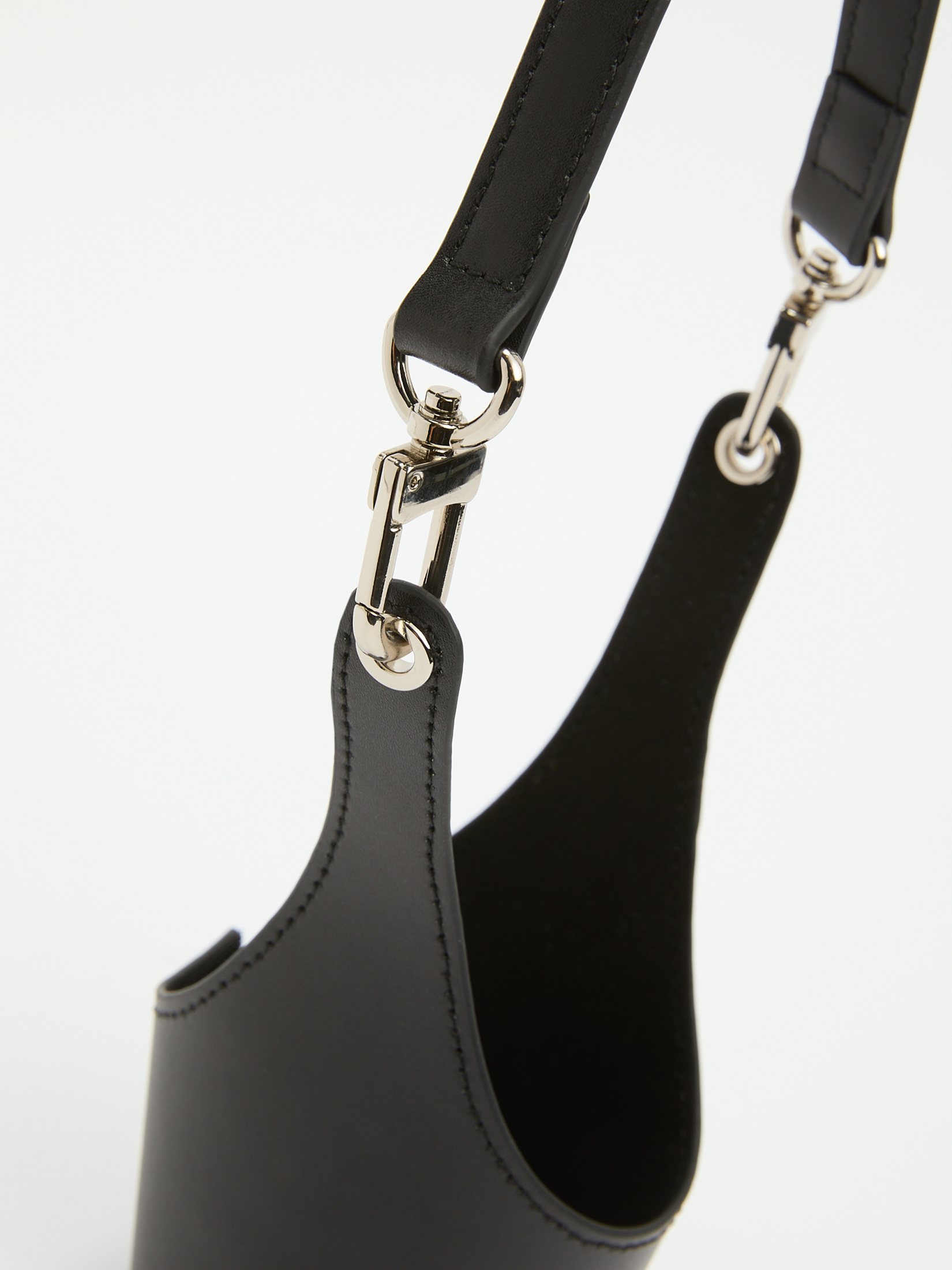 660 р. 1650 р. Женский капхолдер TENDANCE