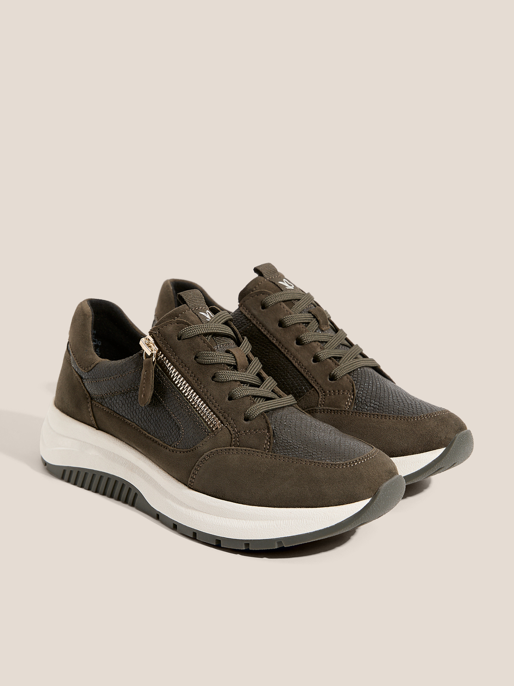 6840 р. 12000 р. Женские кроссовки CAPRICE KAIA