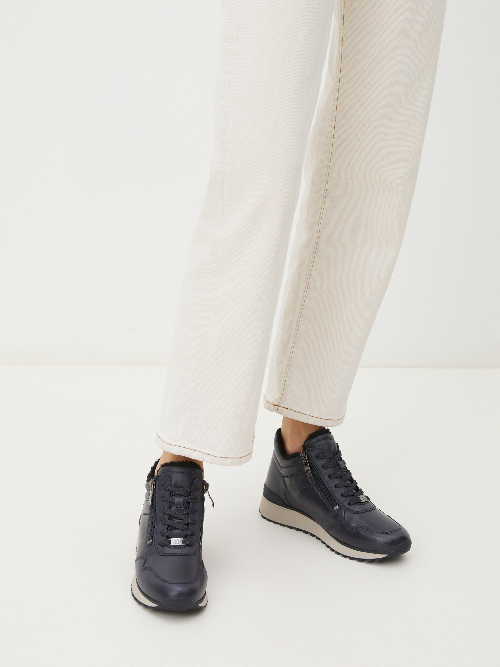 7695 р. 13500 р. Женские кроссовки CAPRICE KAIA