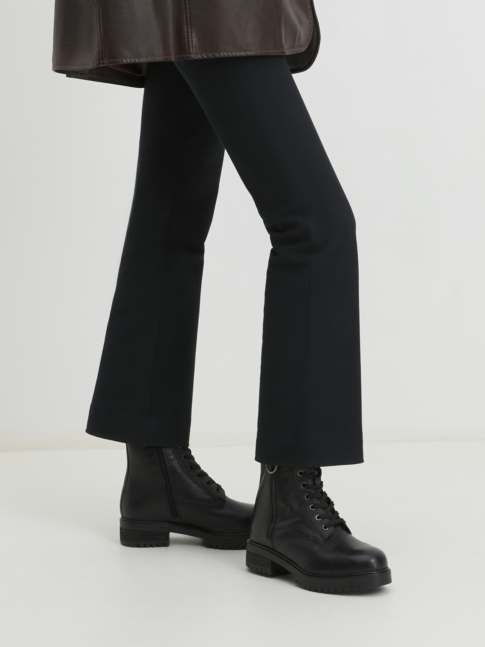 8835 р. 15500 р. Женские ботинки CAPRICE LUCILLE