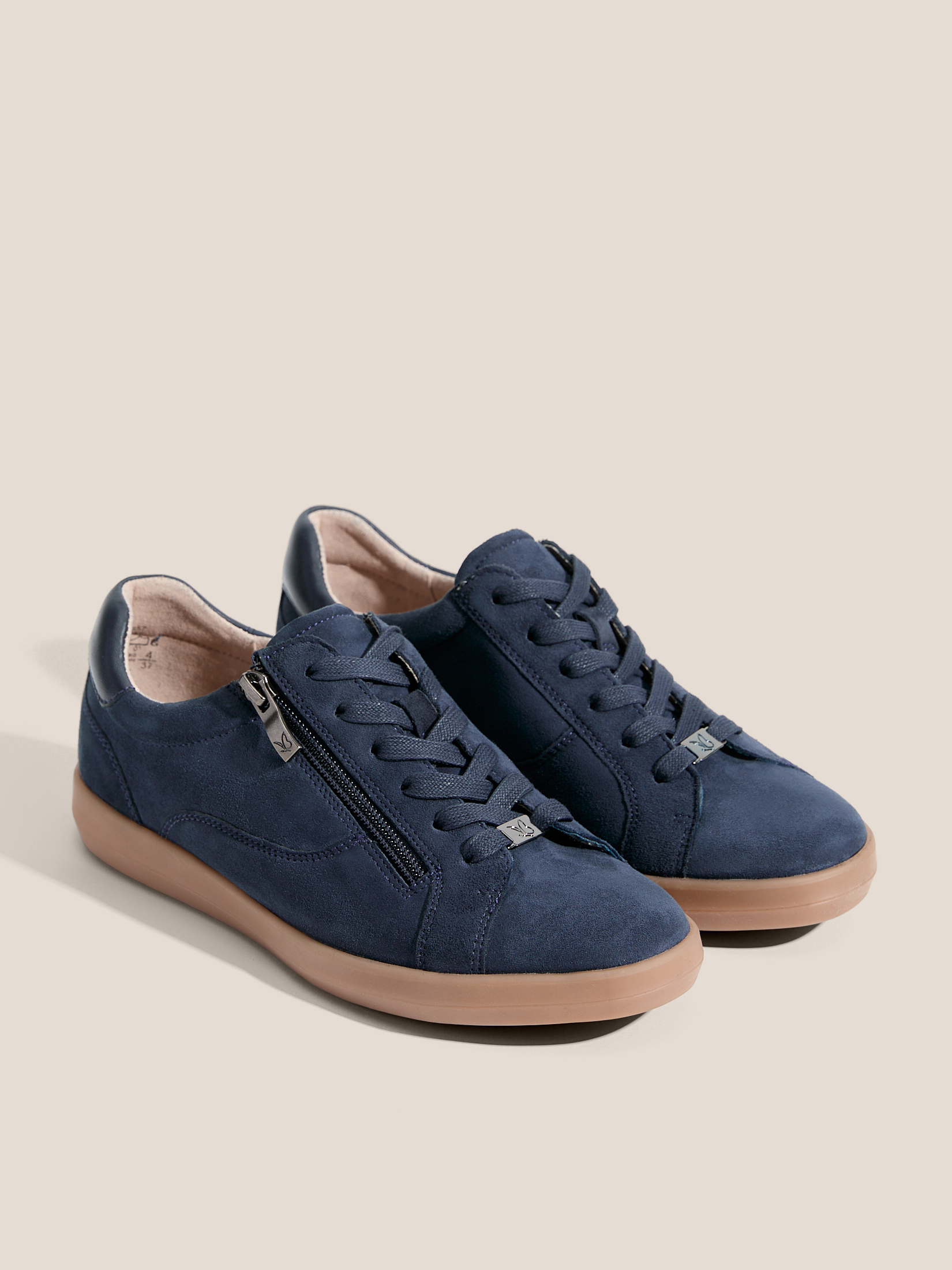 5985 р. 10500 р. Женские кеды CAPRICE MANOU