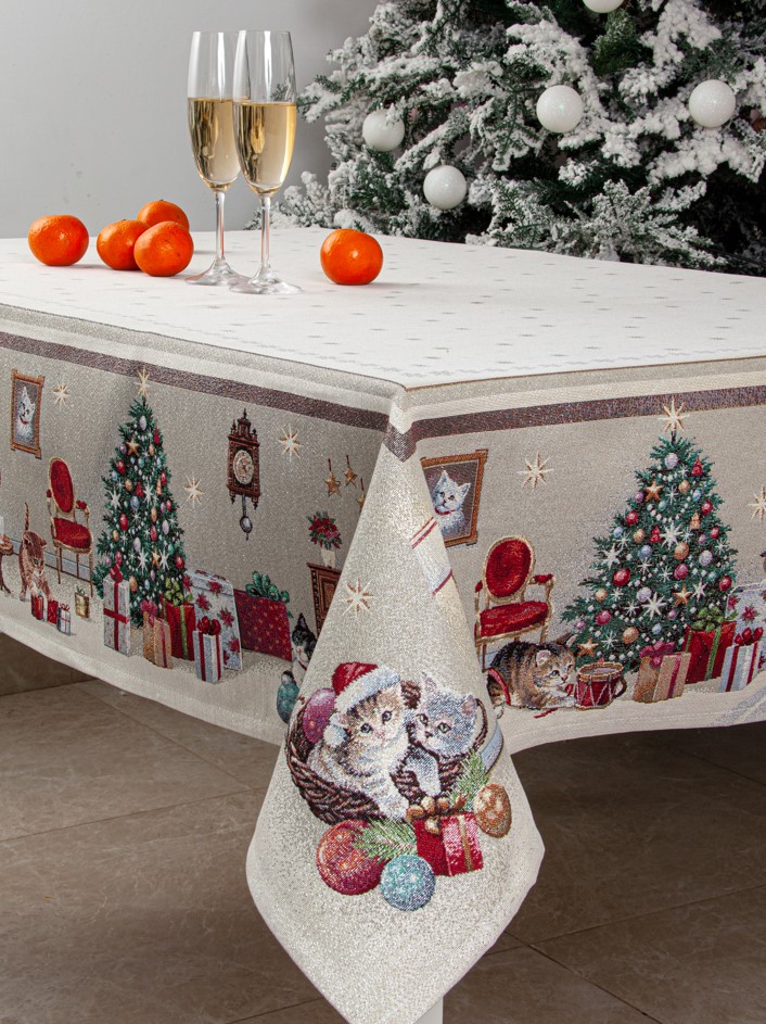 Котята у камина Скатерть 120х140 см 2107837 люрекс