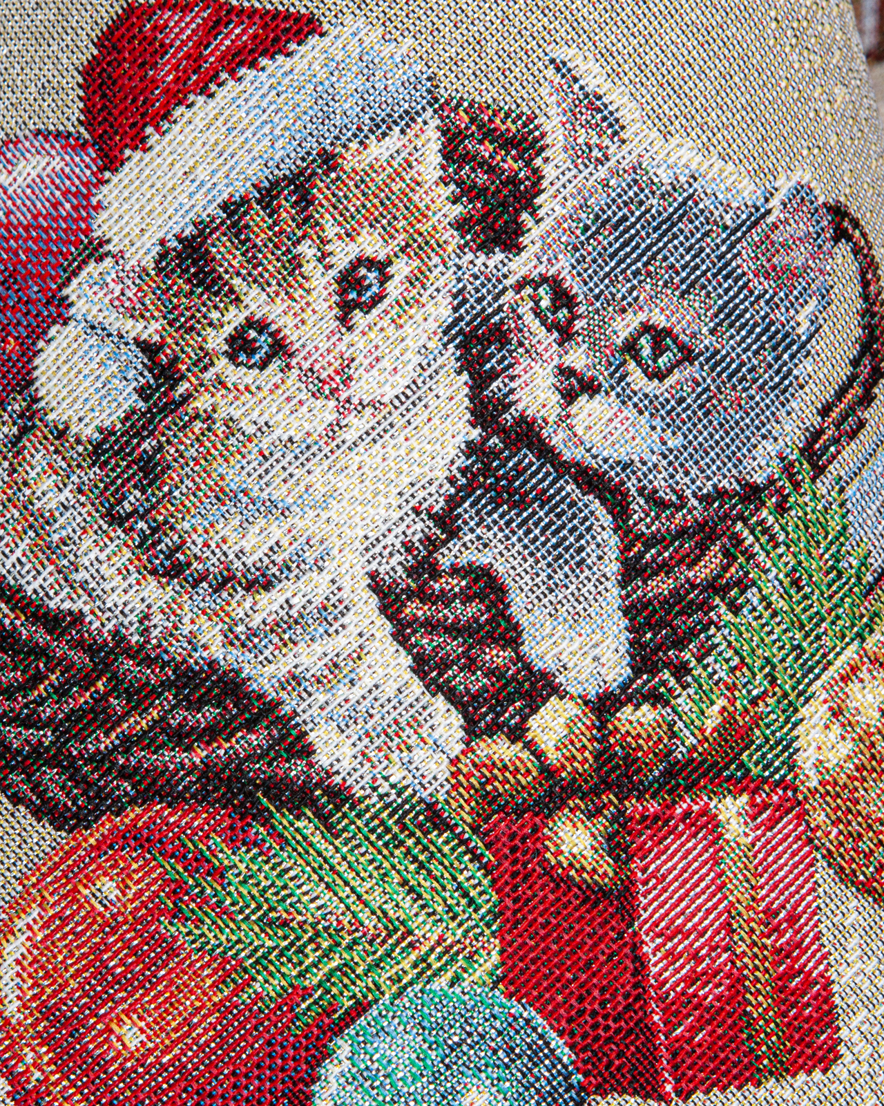 Котята у камина Скатерть 140х140 см 2104030