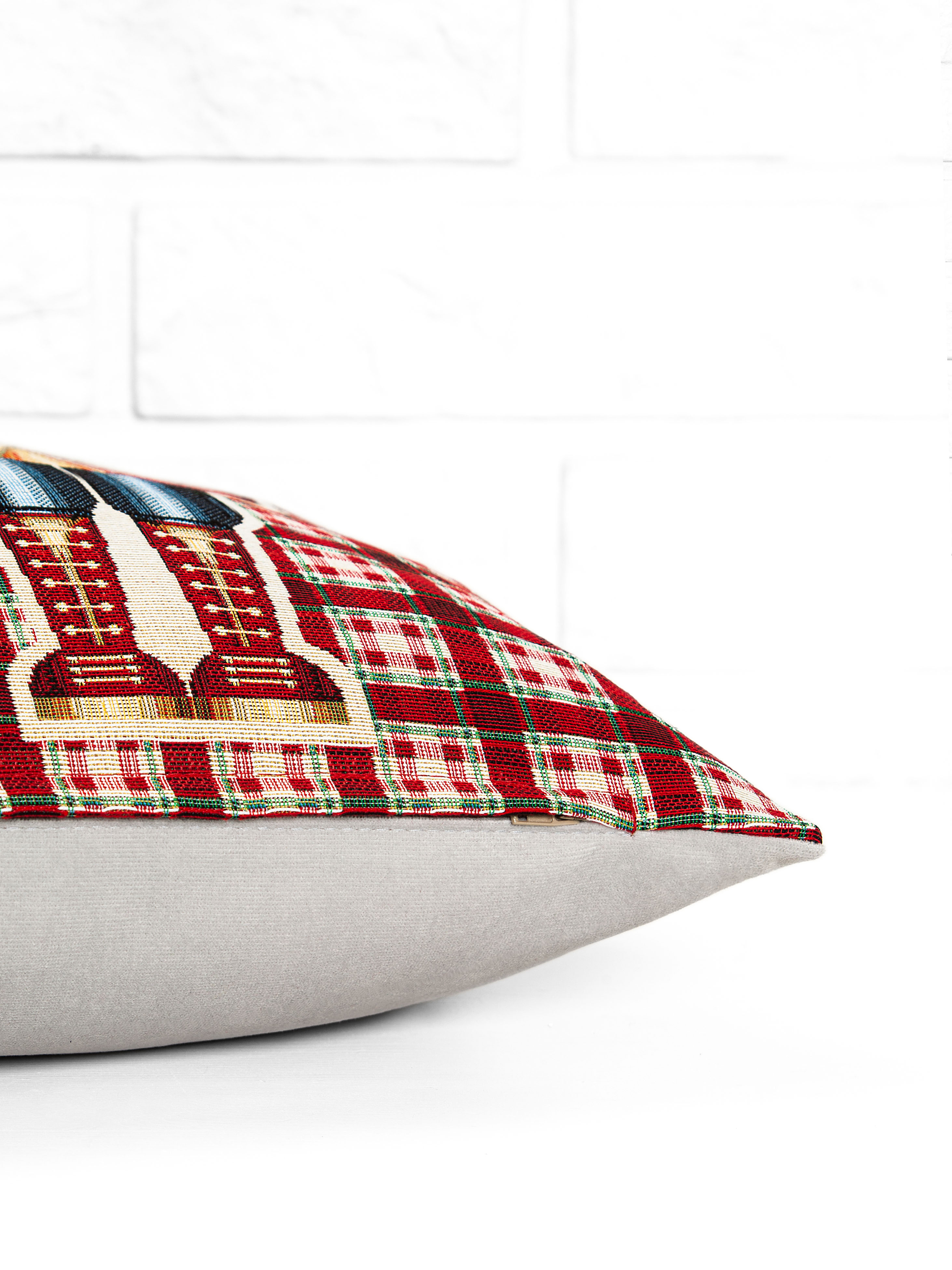 Сказки Гофмана Наволочка 45х45 см 2105200