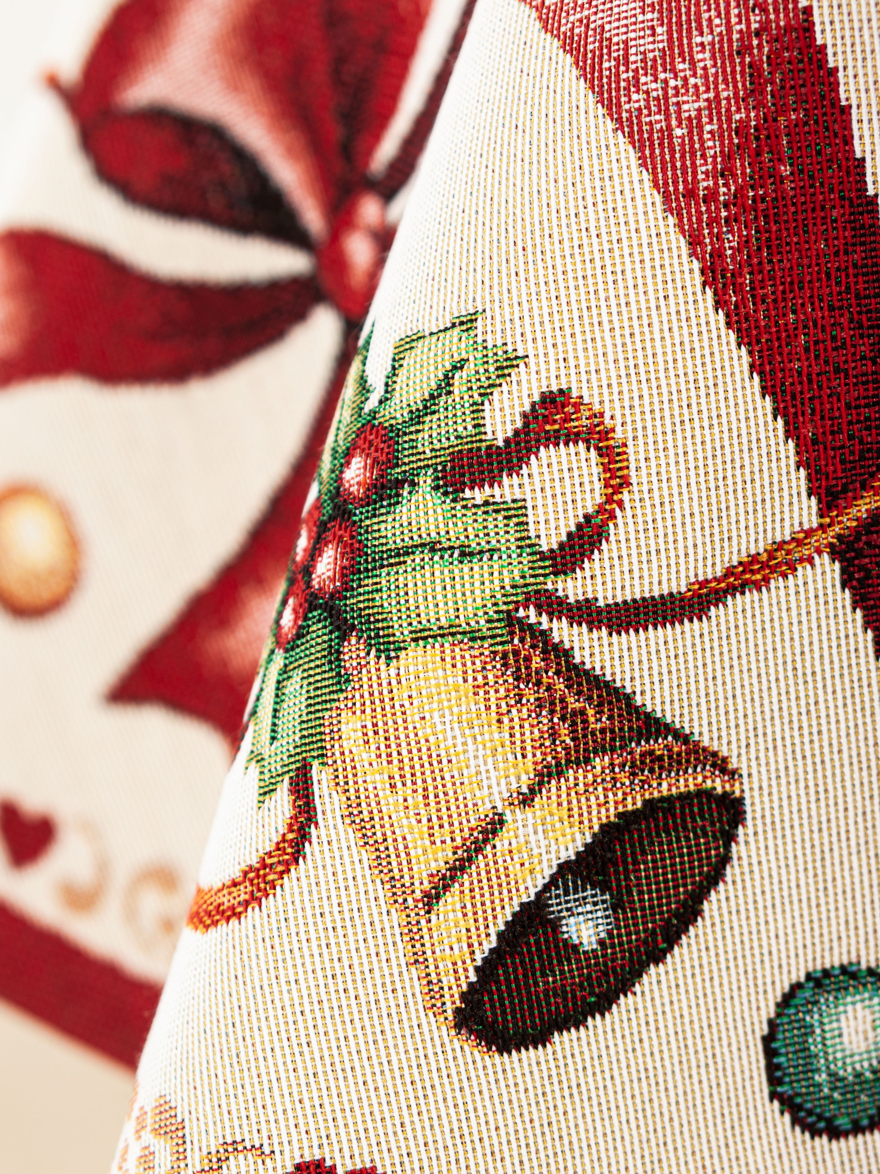 Красные бантики Салфетка круг д93 см 2109403