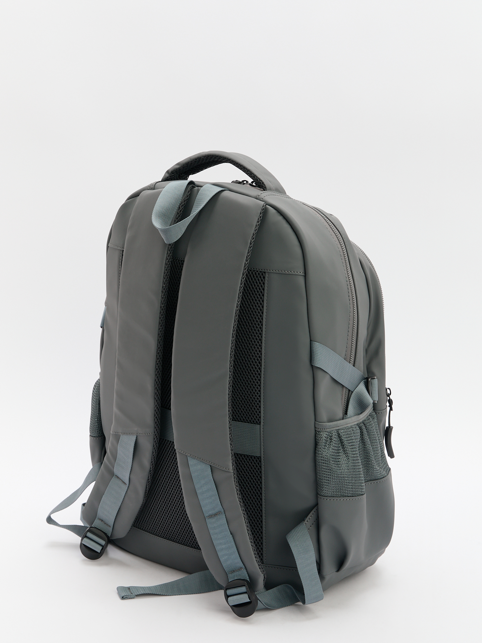 2273 р. 5410 р. Мужской рюкзак TENDANCE