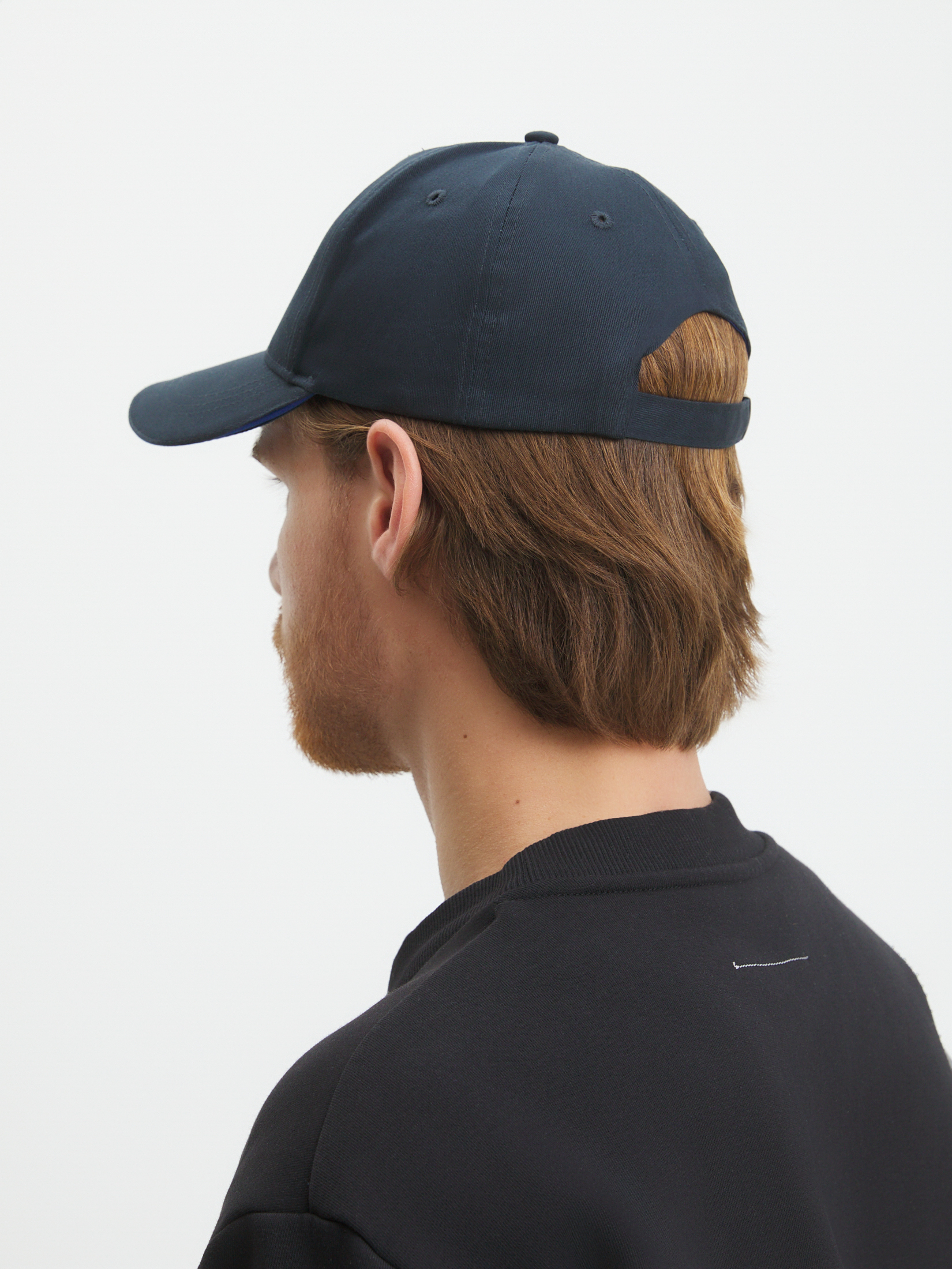 460 р. 1150 р. Бейсболка MAISON DAVID