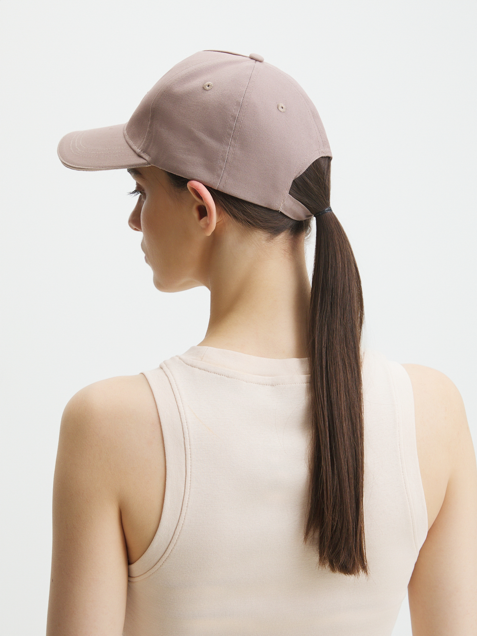 436 р. 1090 р. Бейсболка MAISON DAVID