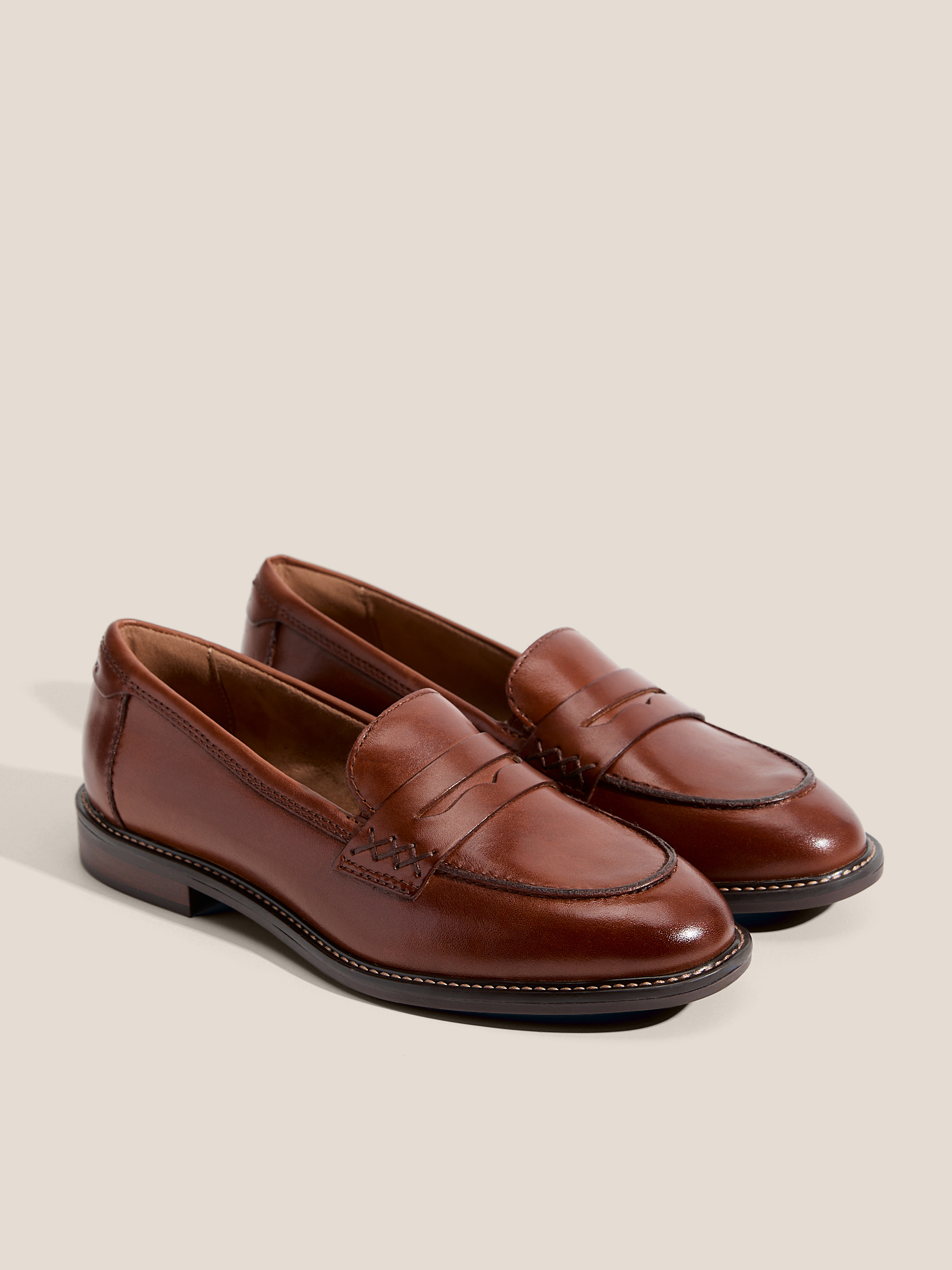 6840 р. 12000 р. Женские лоферы TAMARIS JOLLA