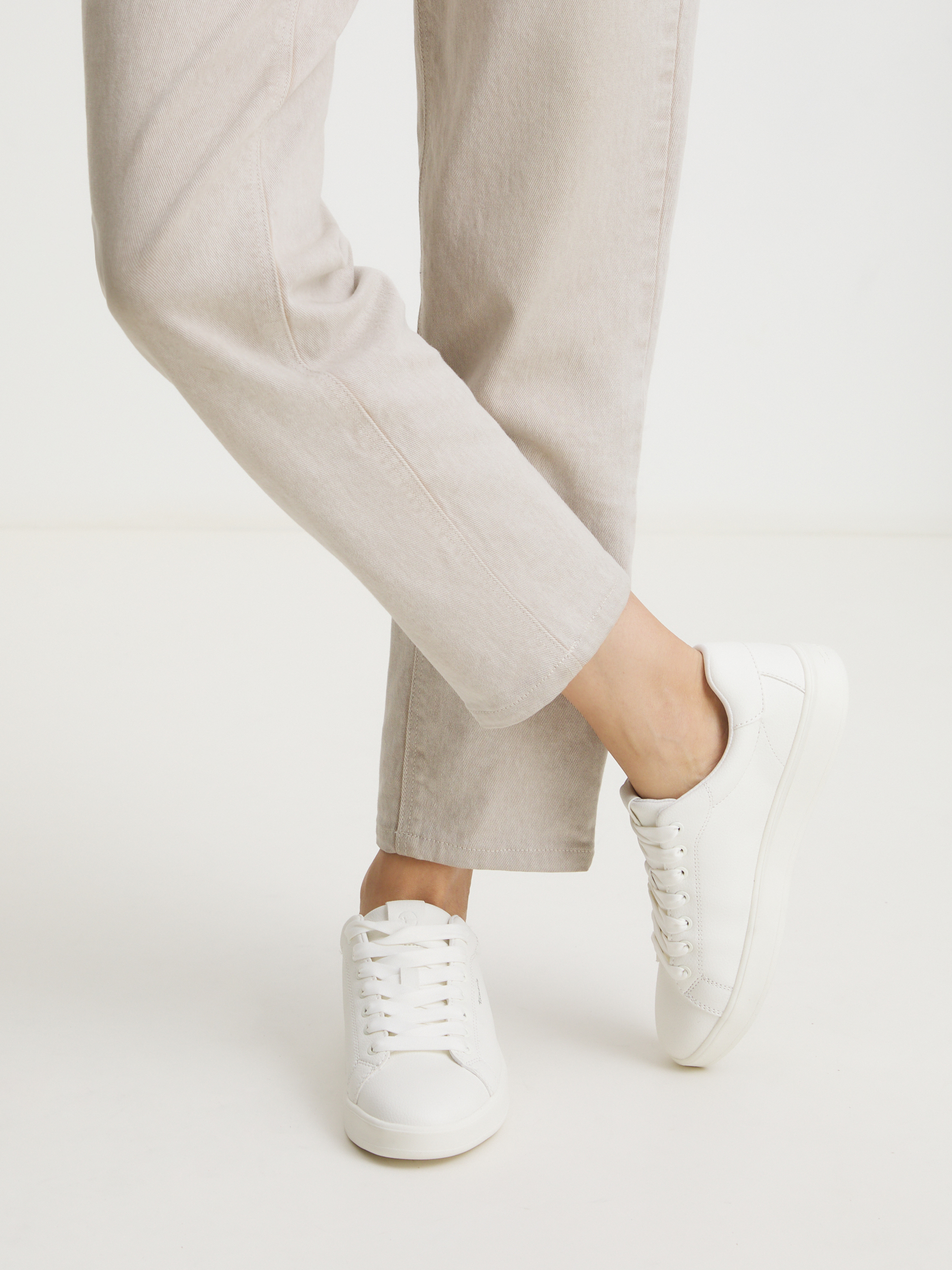 4731 р. 8300 р. Женские кеды TAMARIS SKYLAR