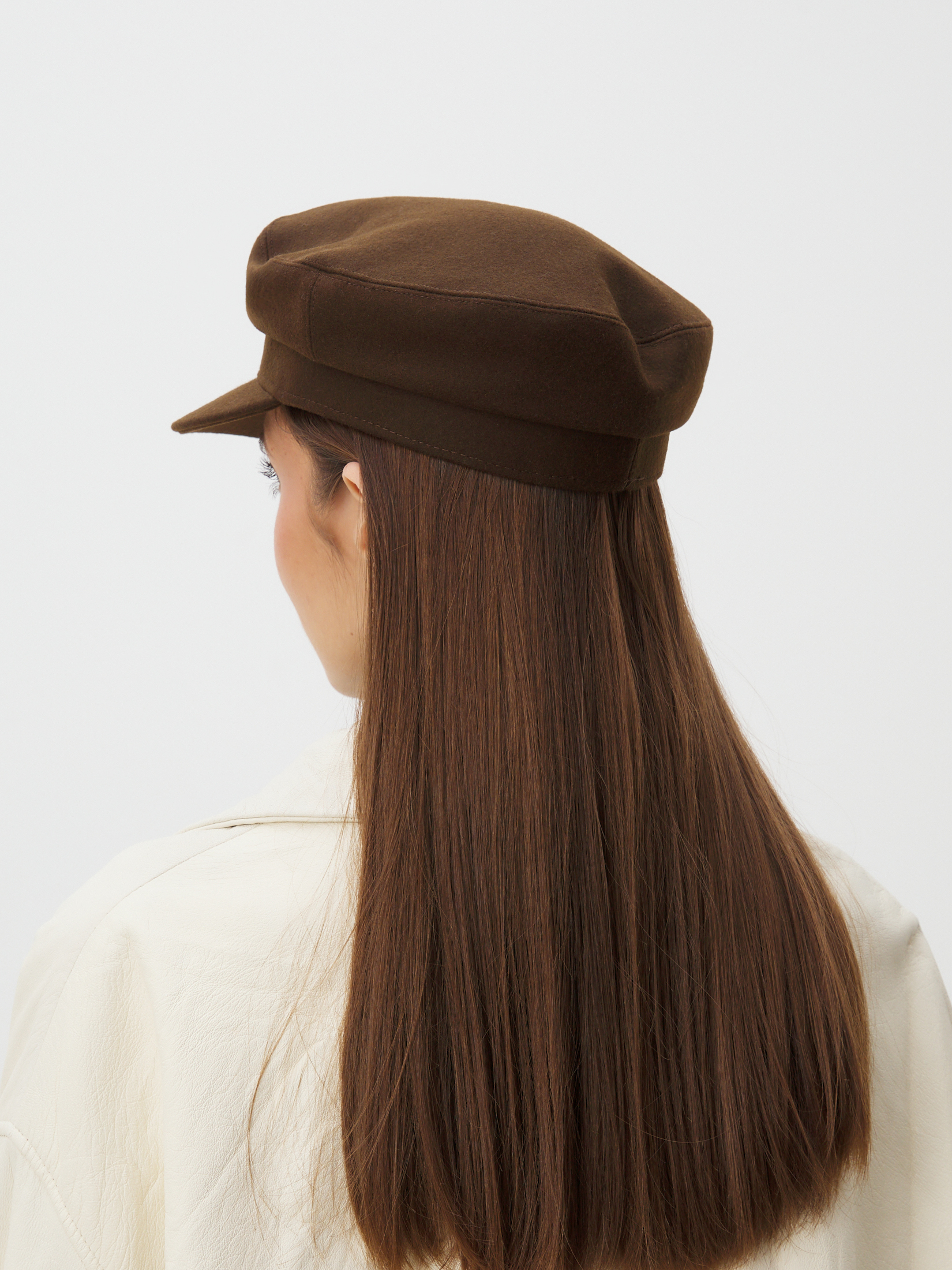 1324 р. 3310 р. Женская кепка MAISON DAVID