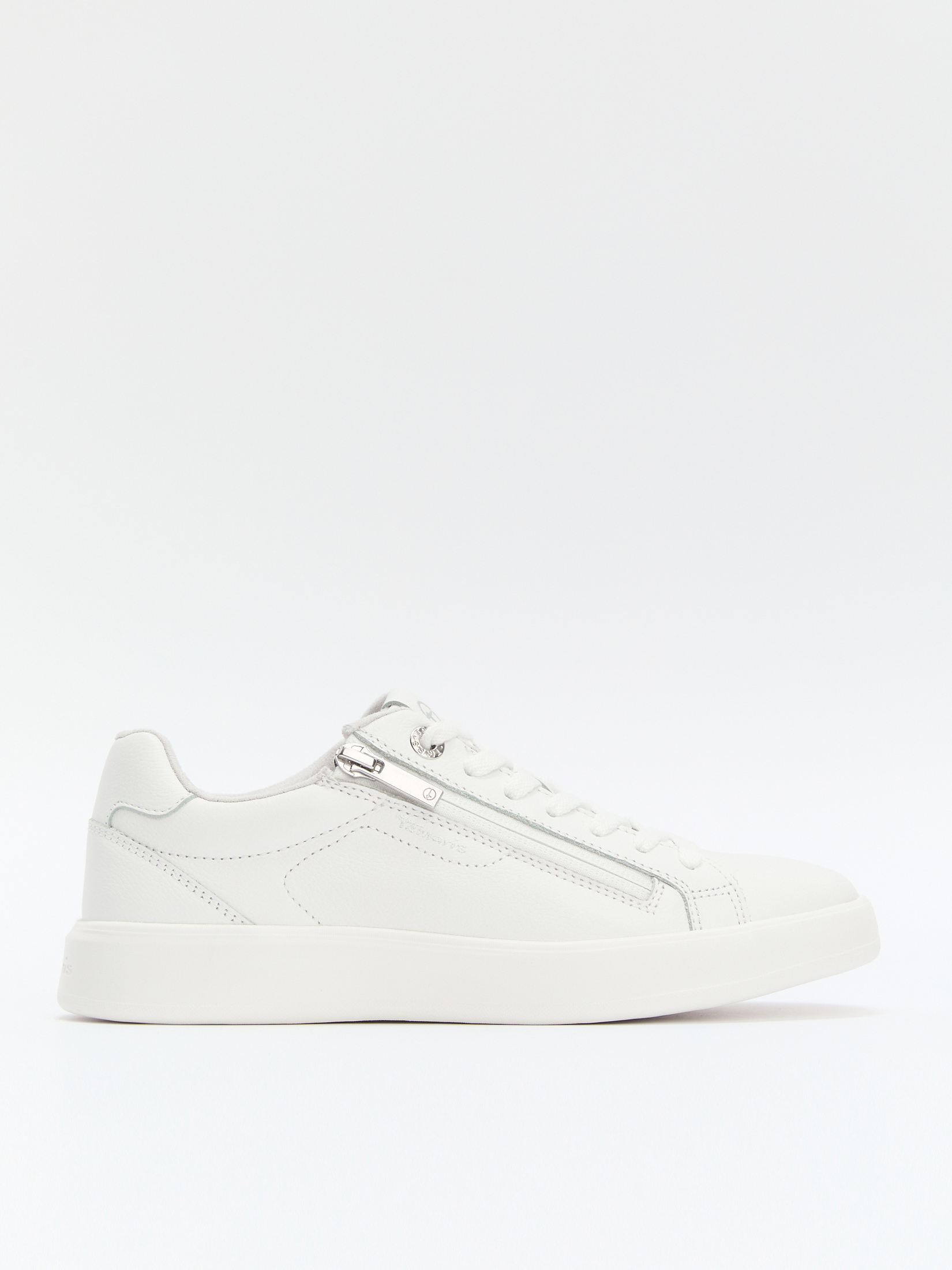 6270 р. 11000 р. Женские кеды TAMARIS SKYLAR