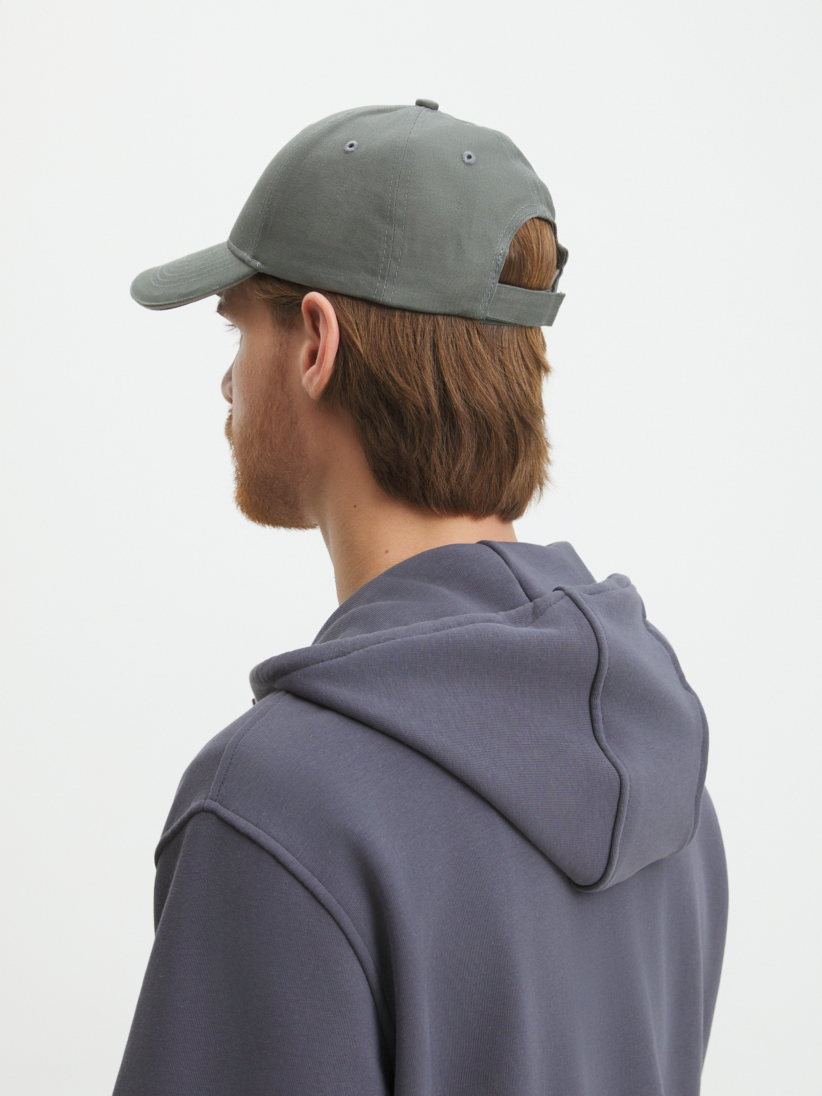 380 р. 950 р. Бейсболка MAISON DAVID