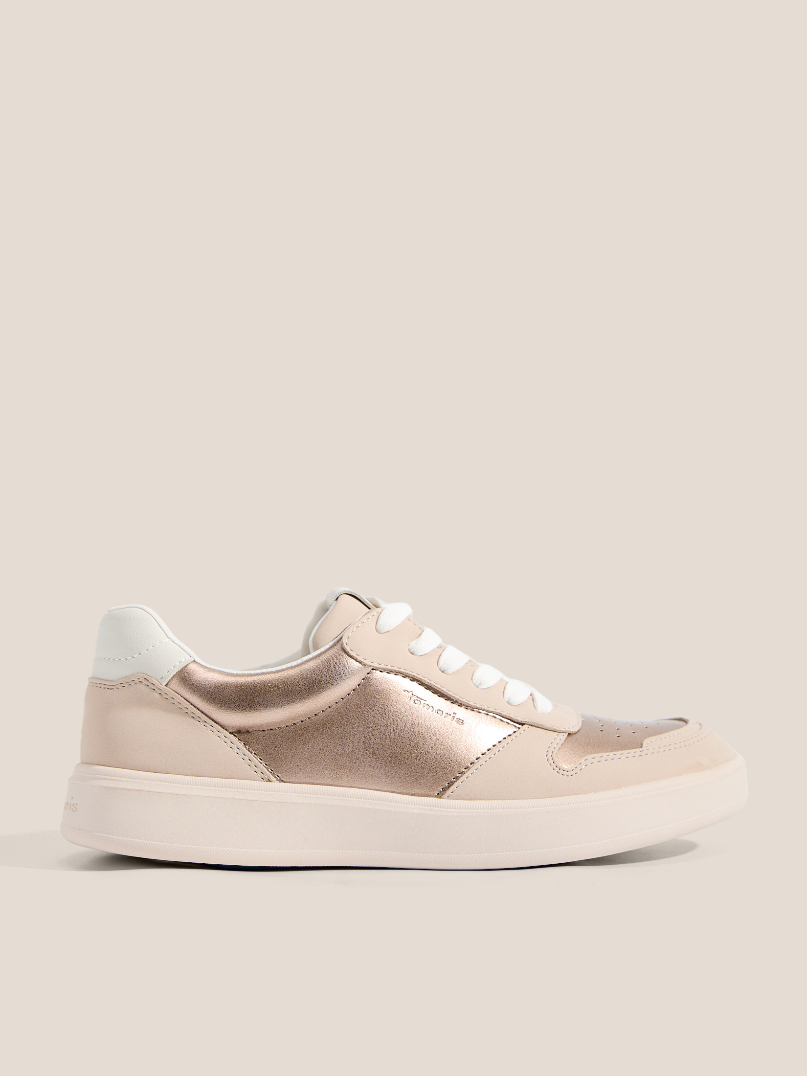 4731 р. 8300 р. Женские кроссовки TAMARIS SKYLAR