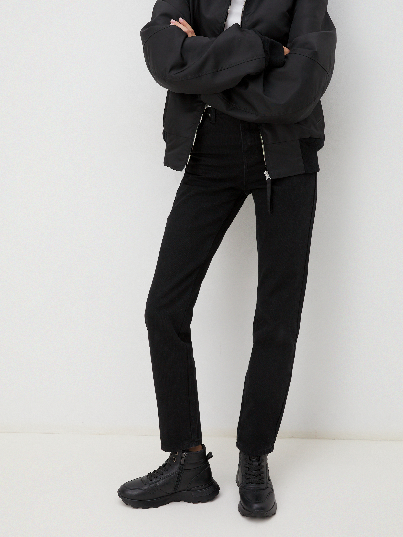 9856 р. 17290 р. Женские высокие кроссовки TAMARIS