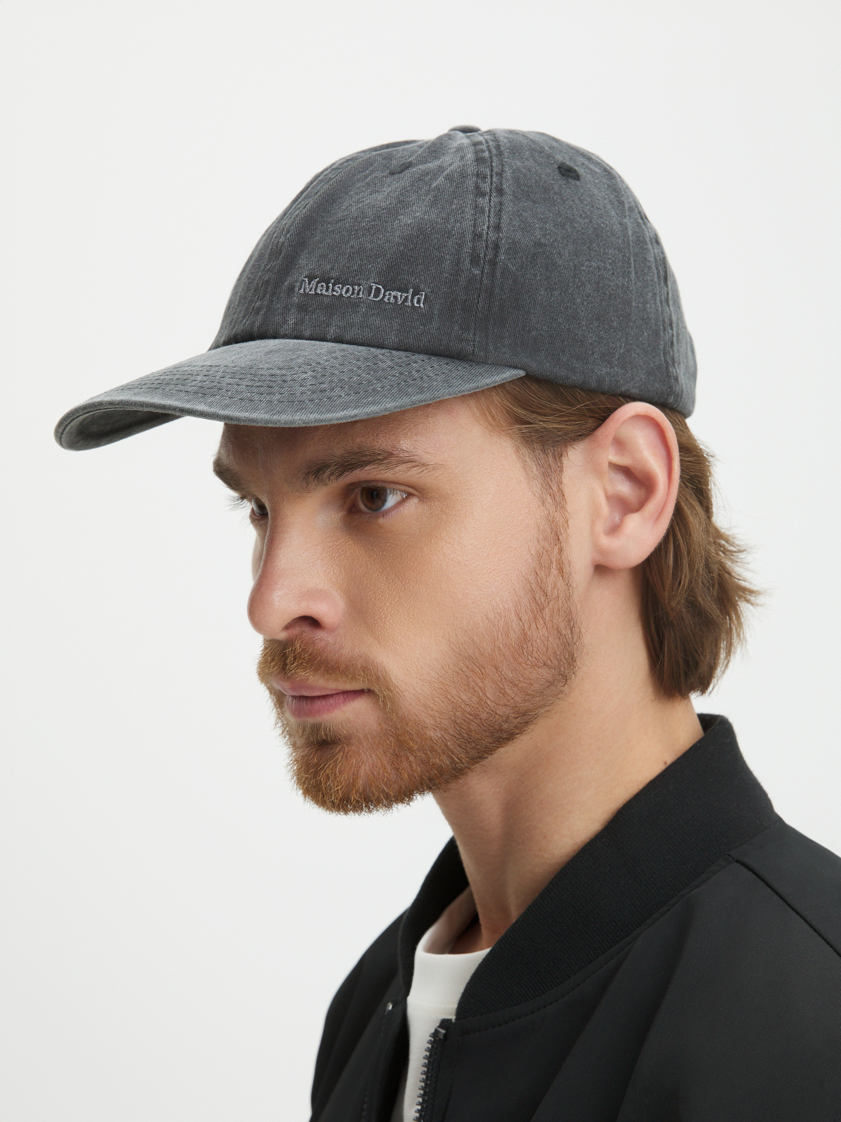 460 р. 1150 р. Бейсболка MAISON DAVID