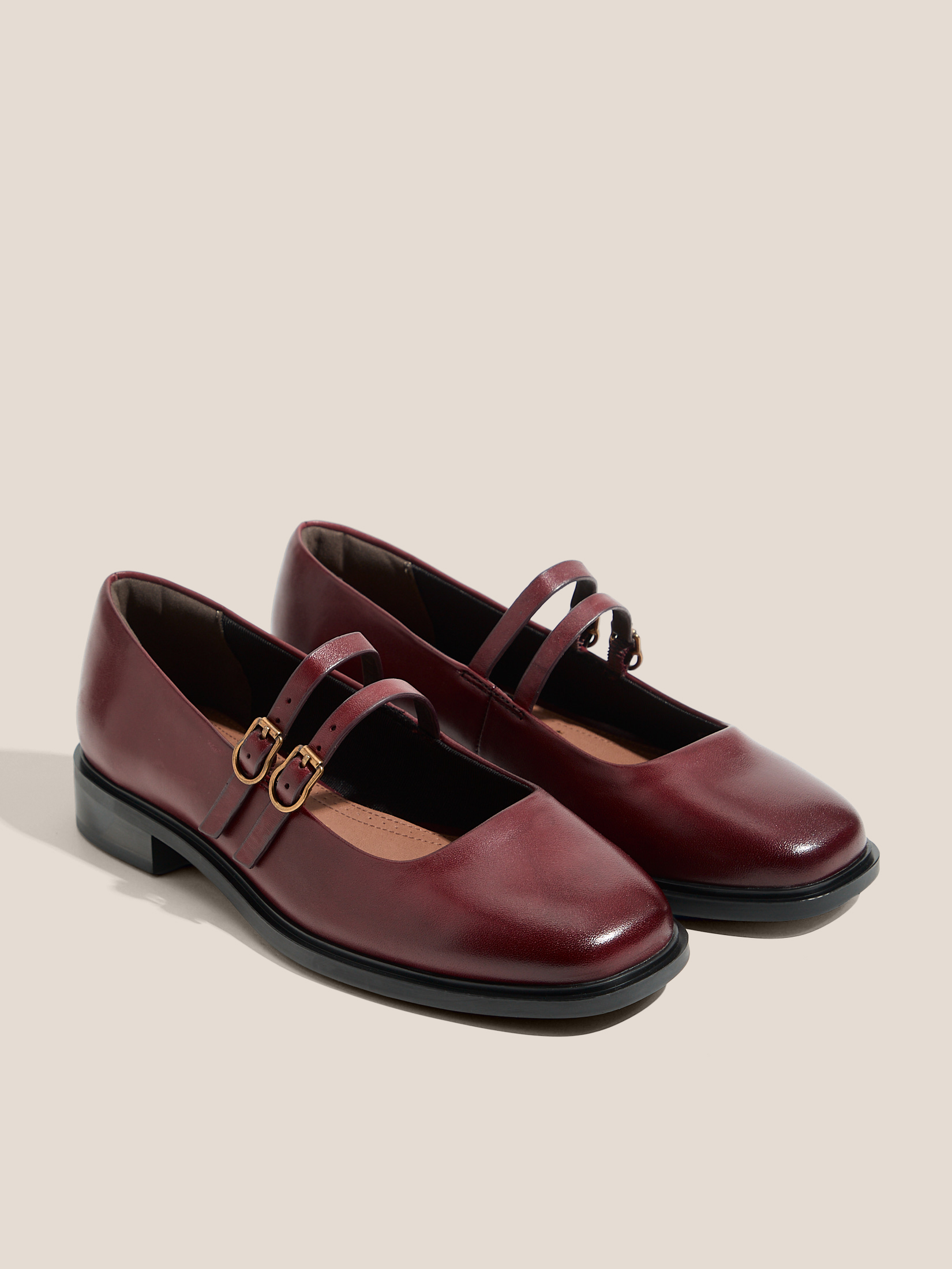 6840 р. 12000 р. Женские туфли мэри-джейн TAMARIS VITTORIA