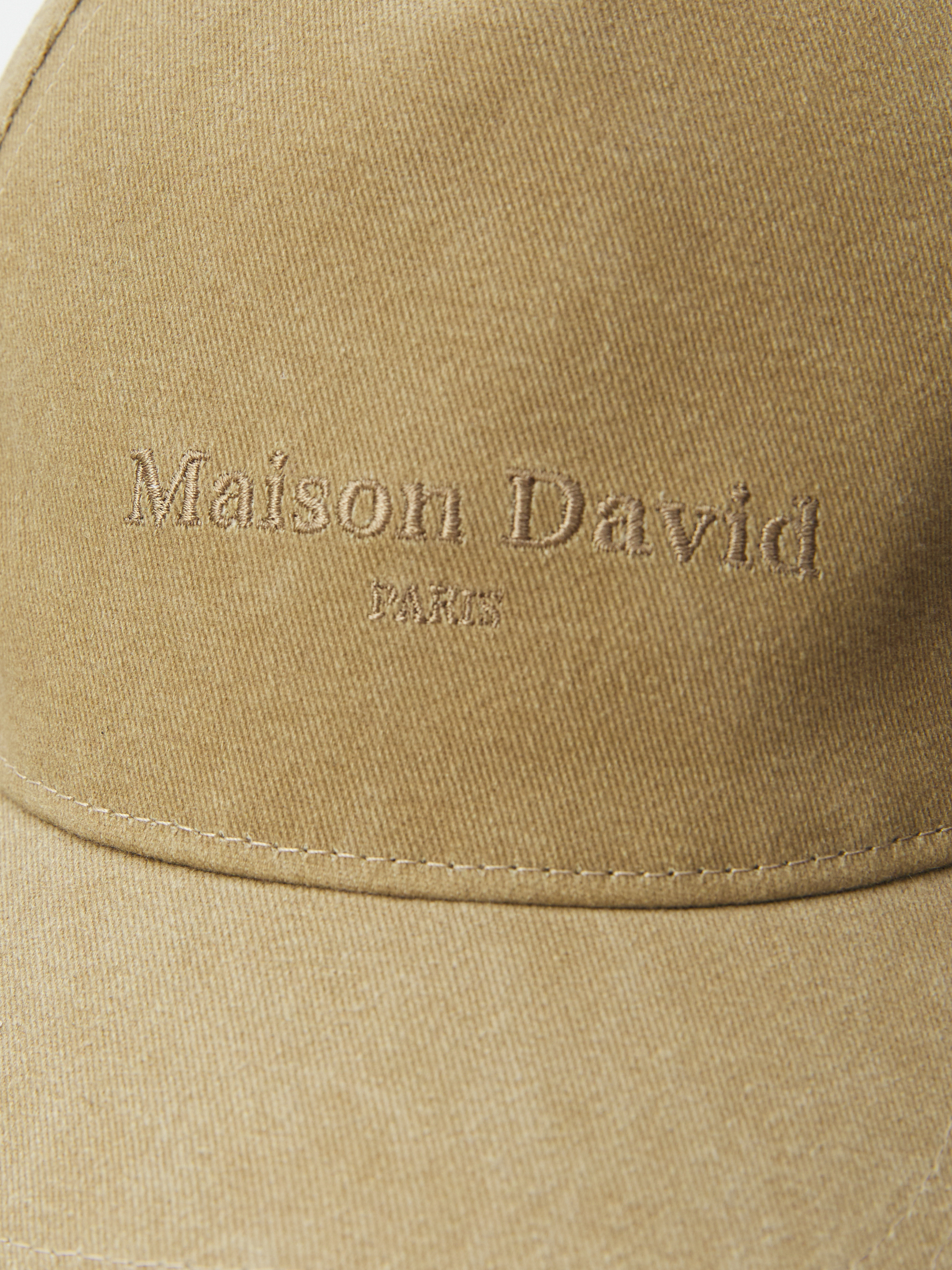 436 р. 1090 р. Бейсболка из денима MAISON DAVID