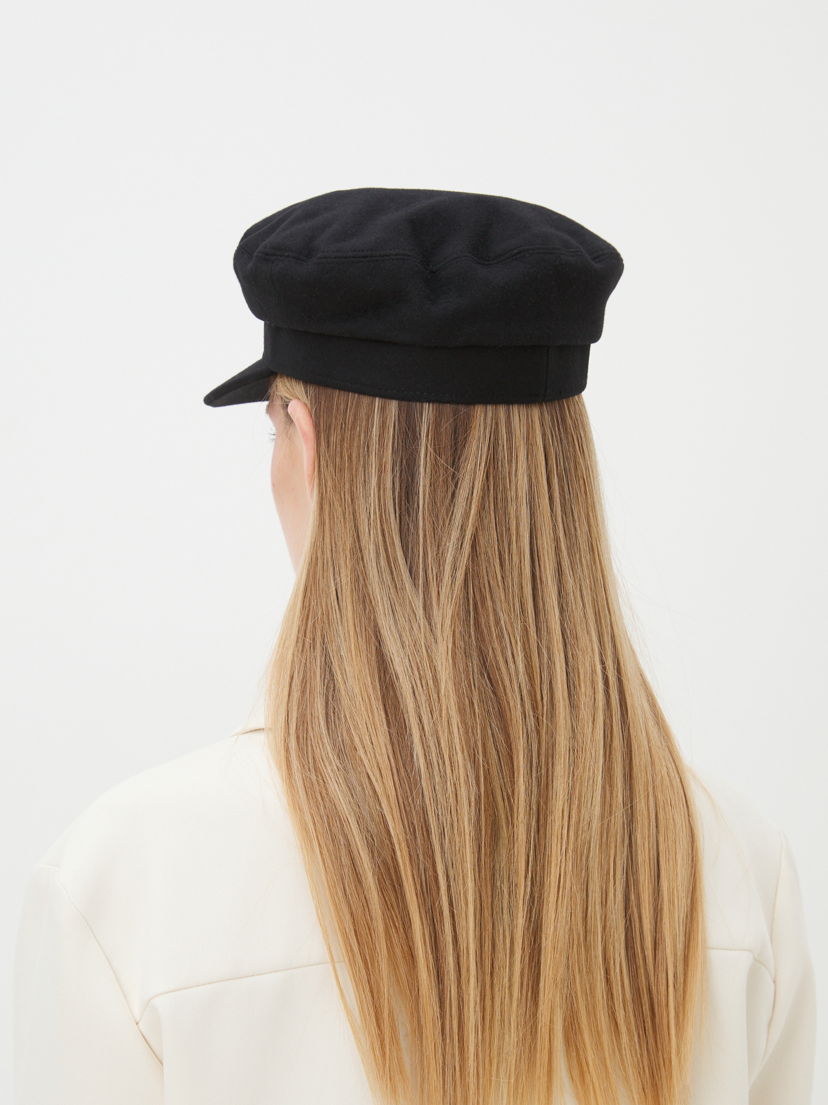 2172 р. 5430 р. Женская кепка MAISON DAVID